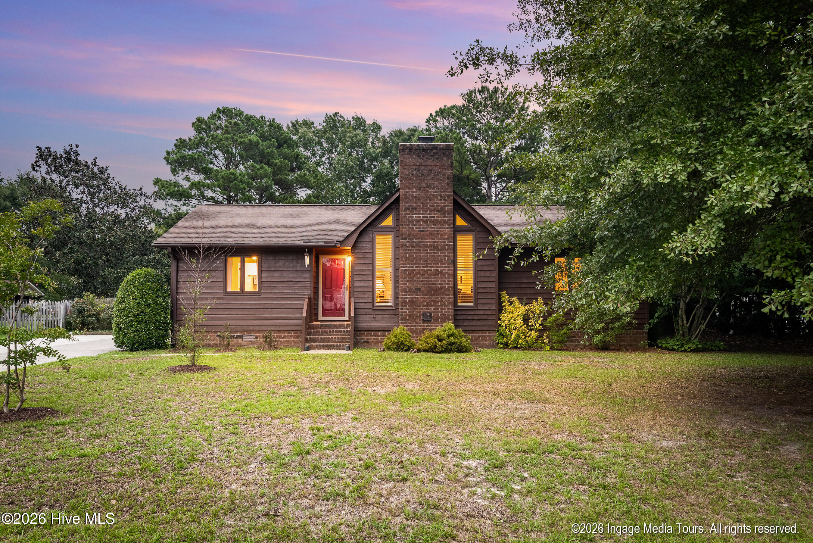 102 Southridge Drive