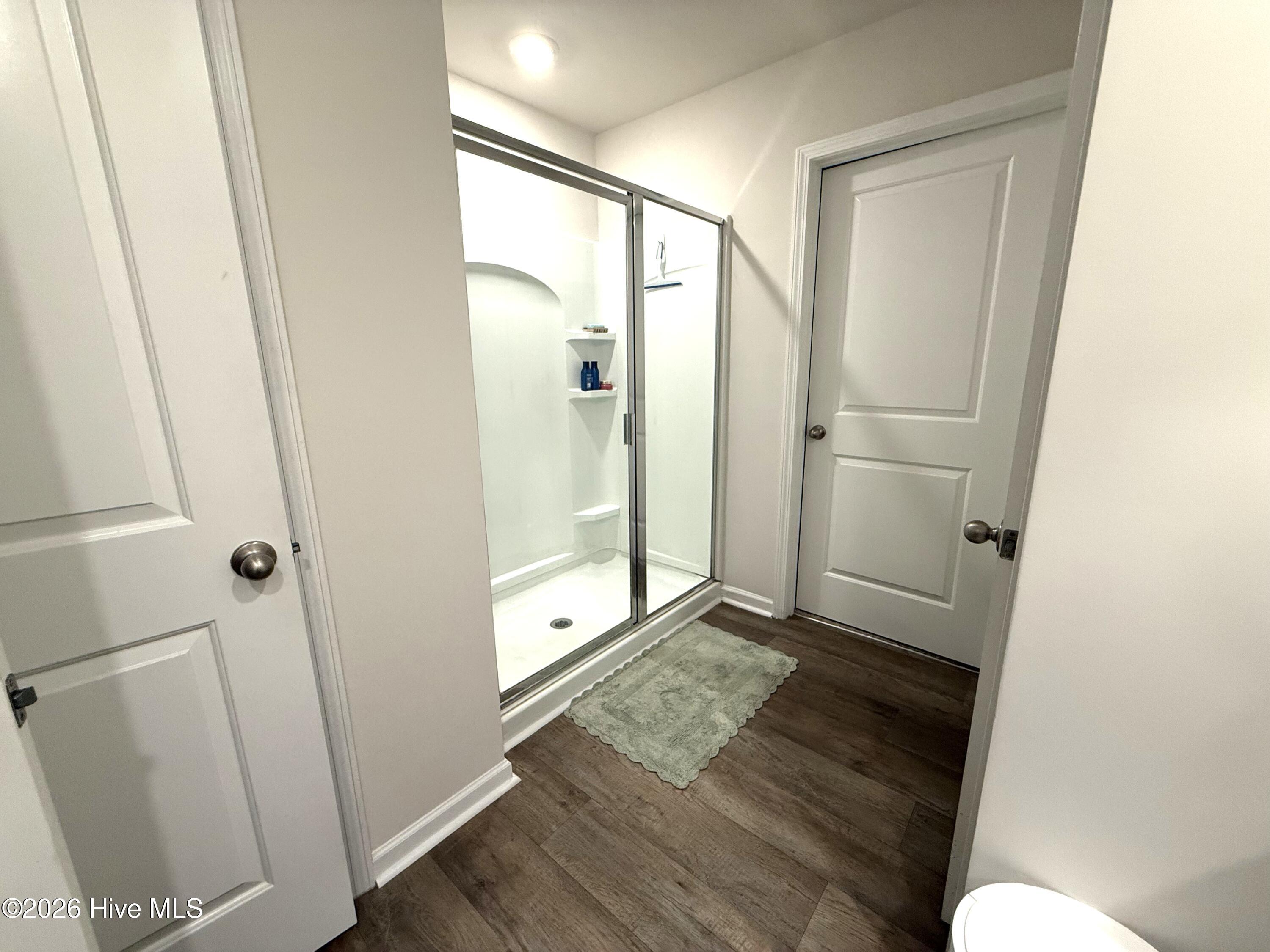 917 Riverstone Drive Property Photo 18