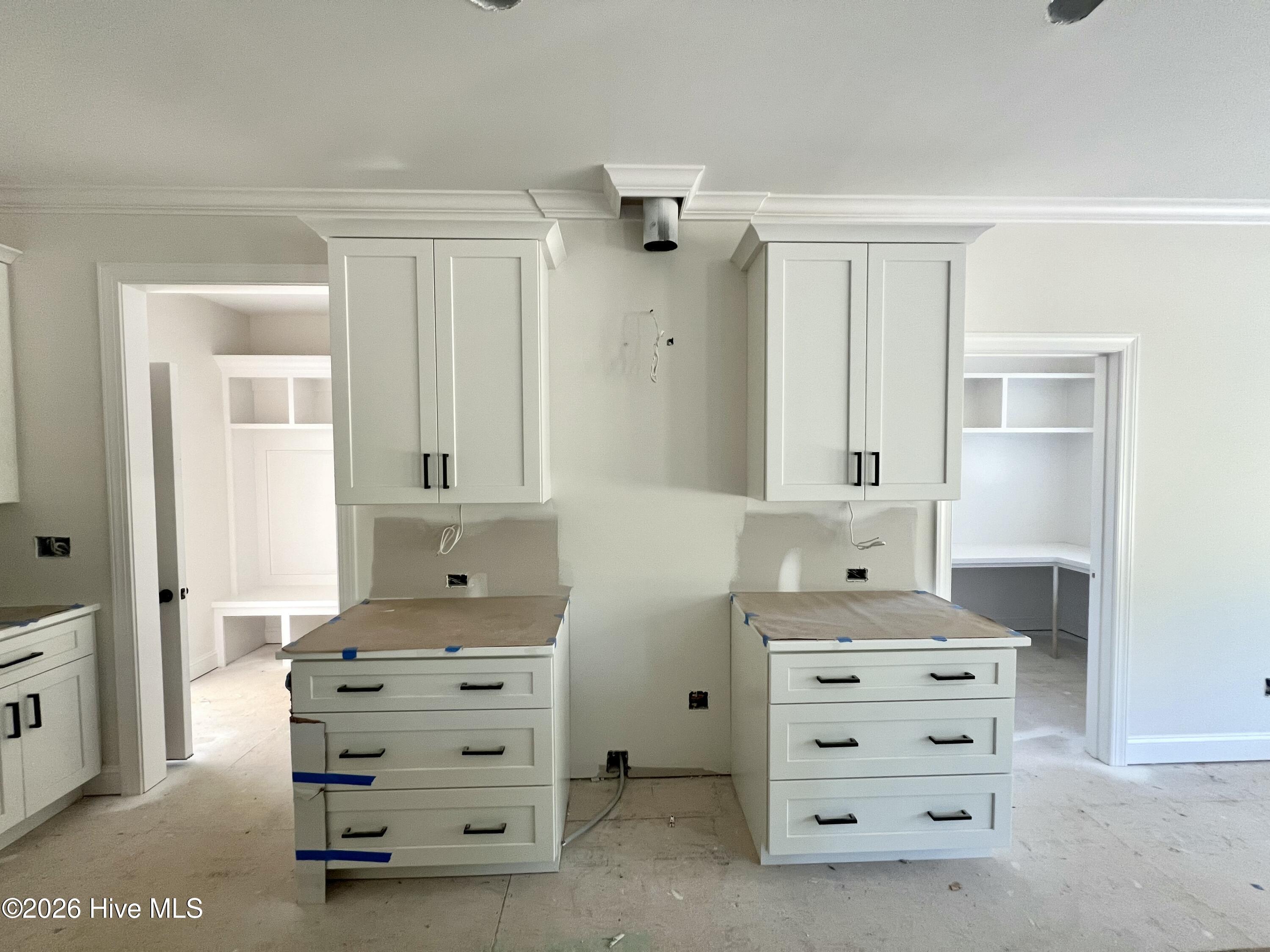 176 Hillstead Way Property Photo 6