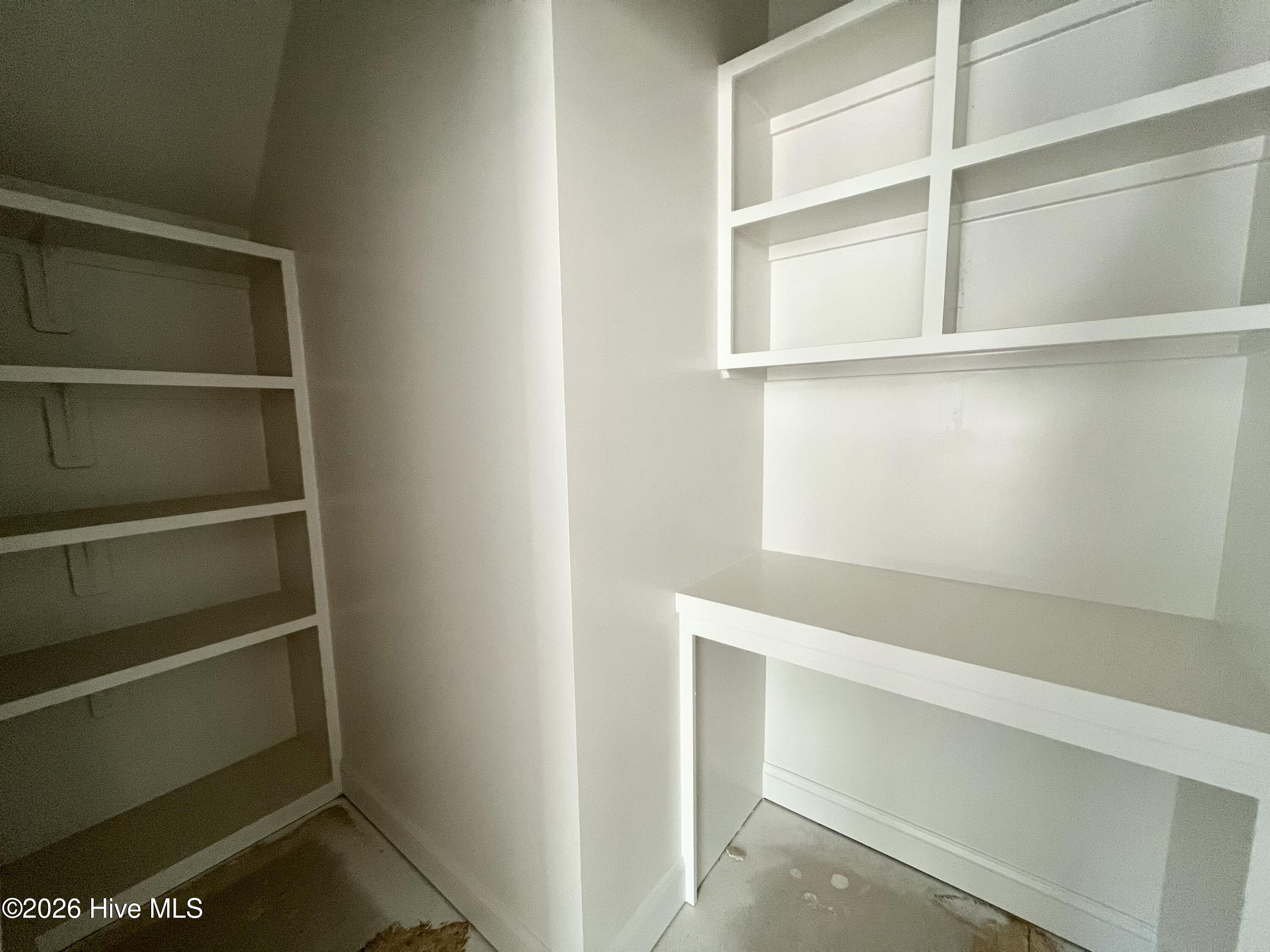176 Hillstead Way Property Photo 11