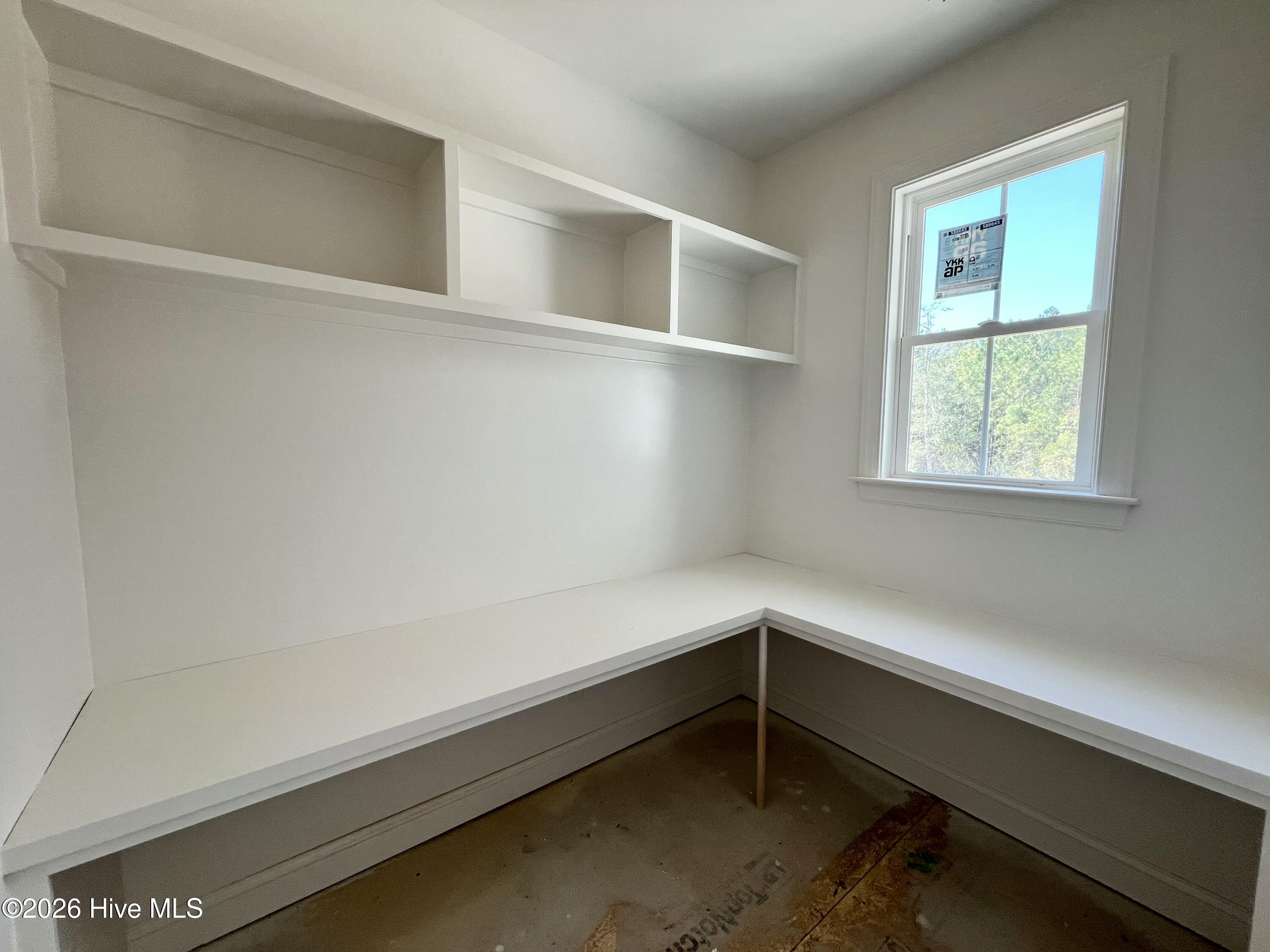 176 Hillstead Way Property Photo 12
