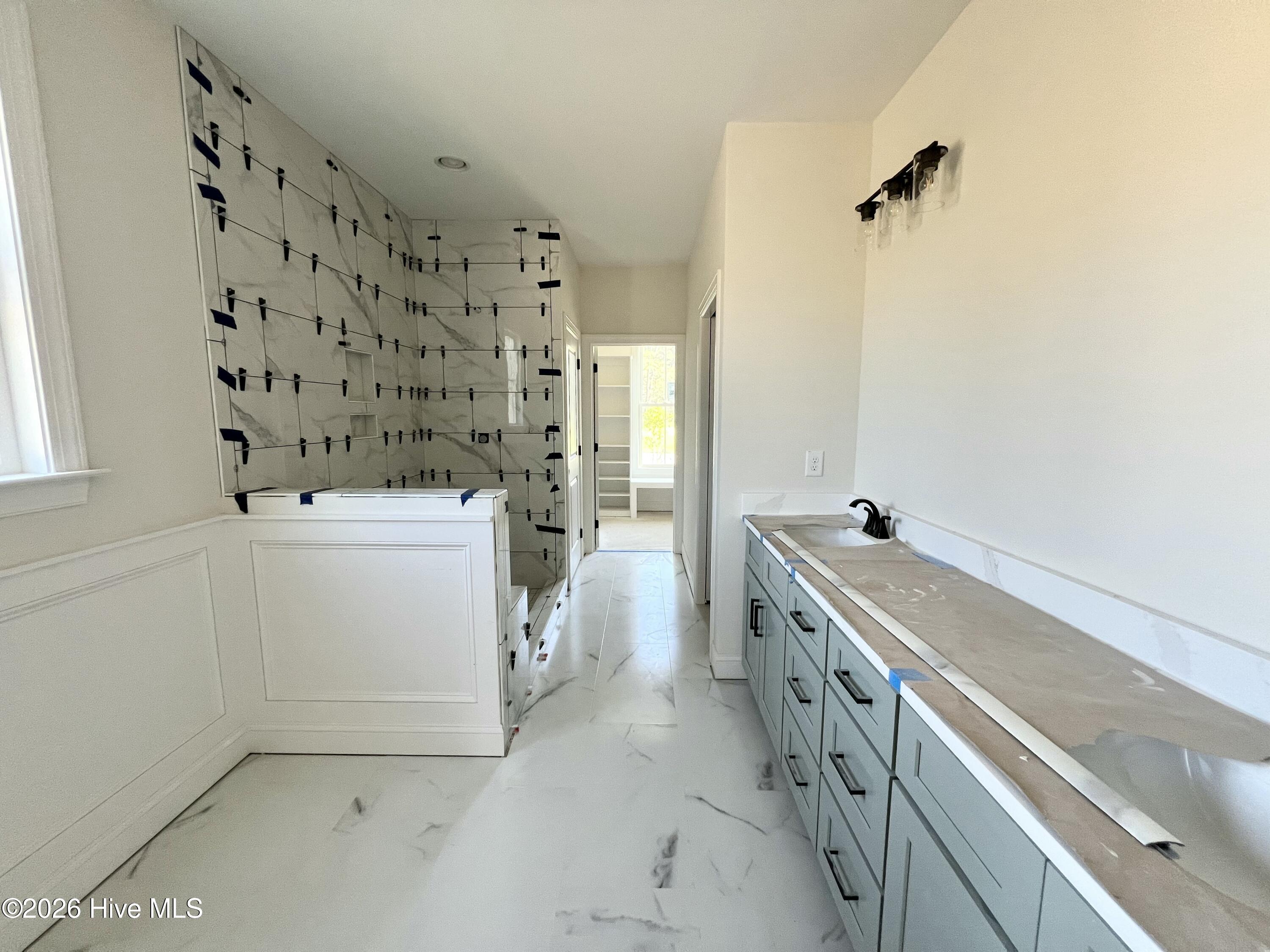 176 Hillstead Way Property Photo 16