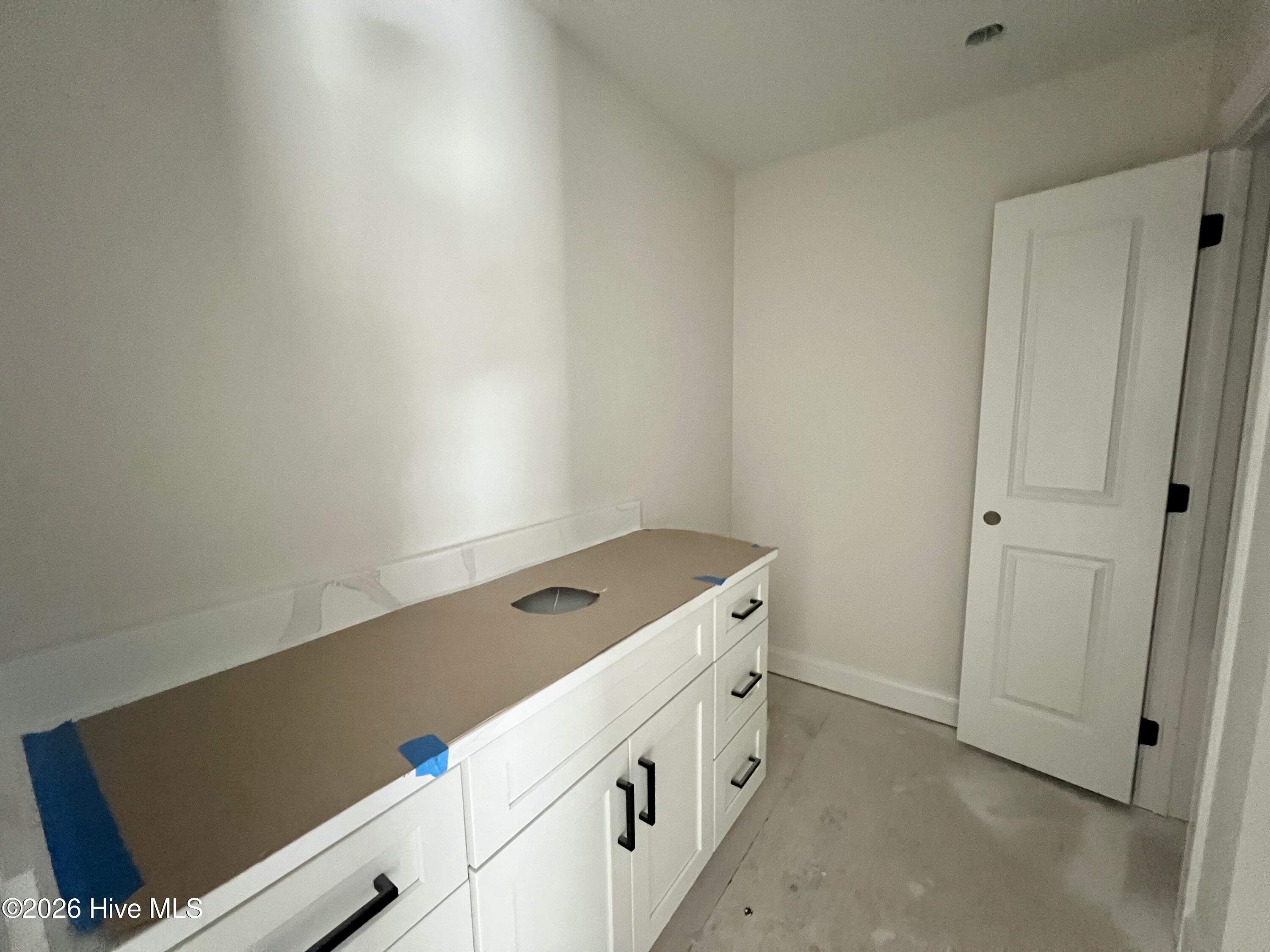 176 Hillstead Way Property Photo 23
