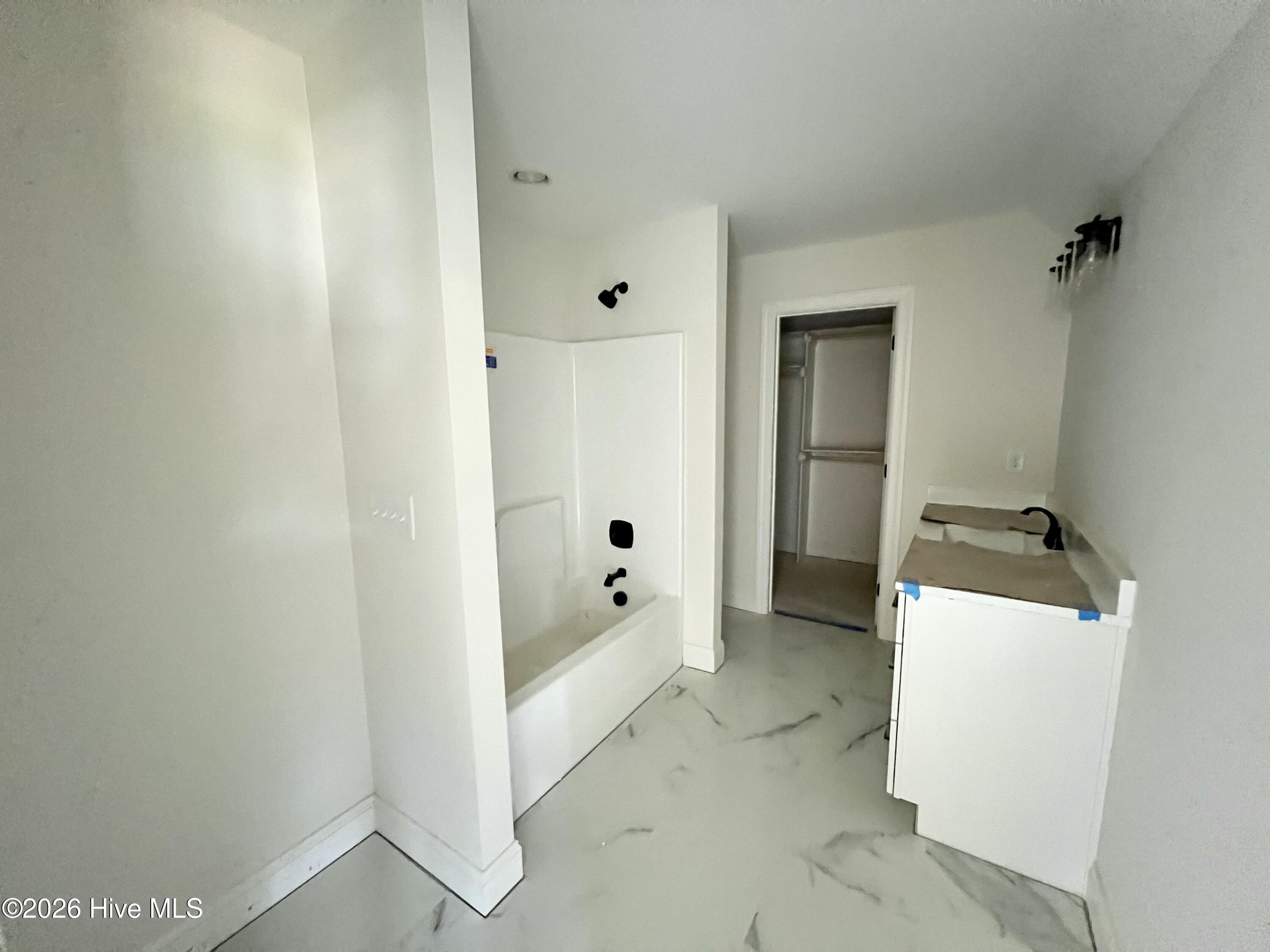 176 Hillstead Way Property Photo 29