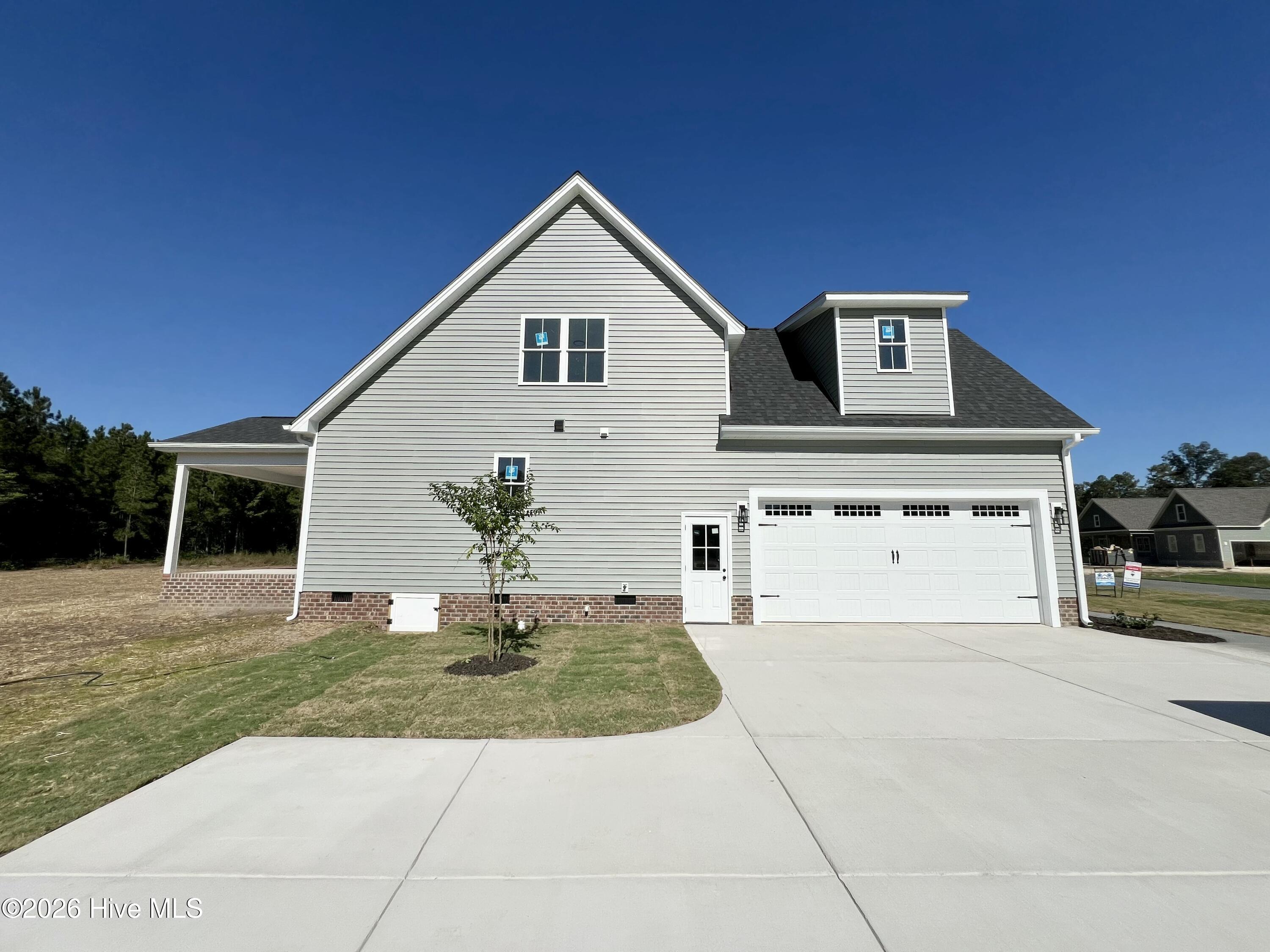 176 Hillstead Way Property Photo 40