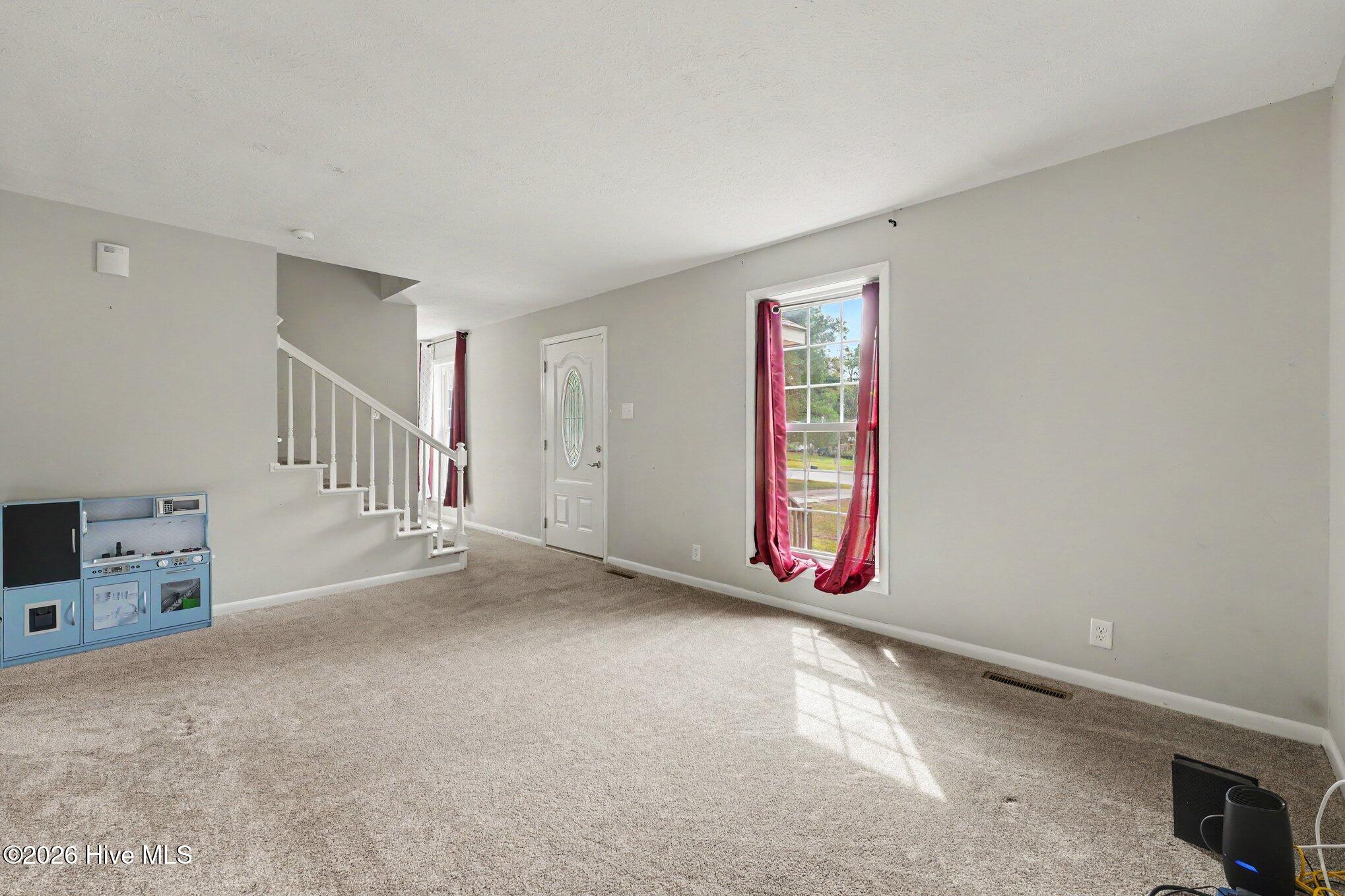 403 Woodhille Drive Property Photo 9