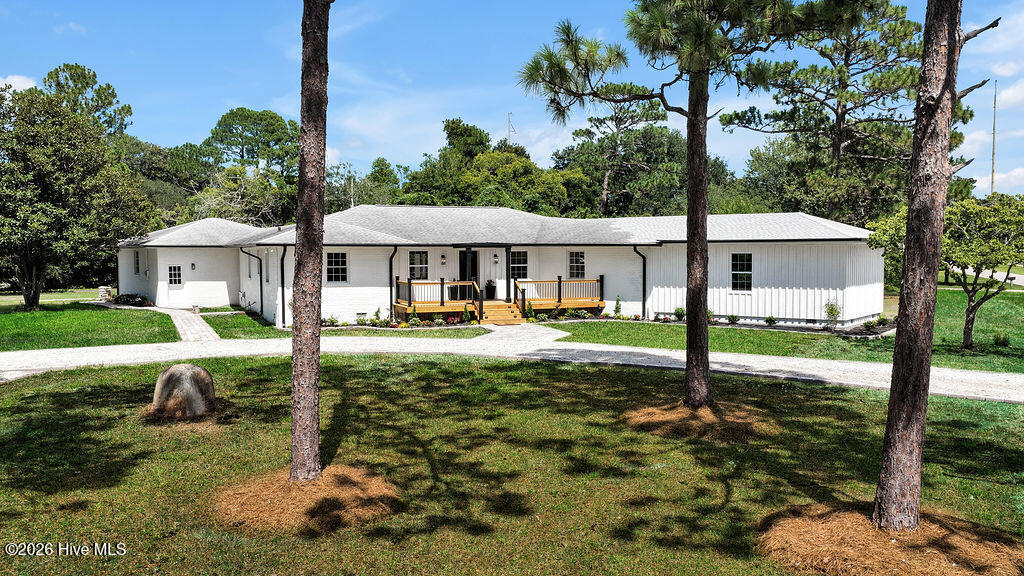 701 Pine Valley Drive Property Photo 1
