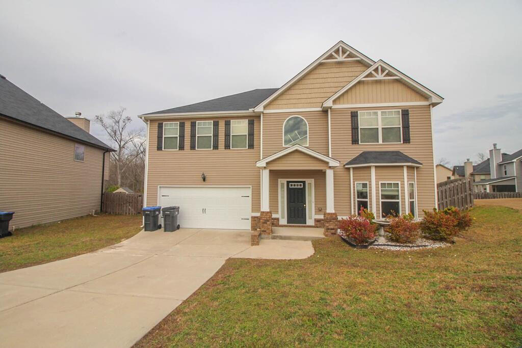 2733 Huntcliffe Drive Property Photo 1