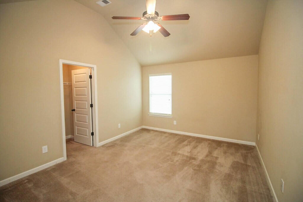 2733 Huntcliffe Drive Property Photo 22