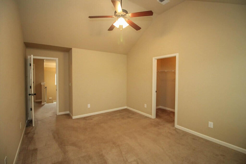 2733 Huntcliffe Drive Property Photo 23