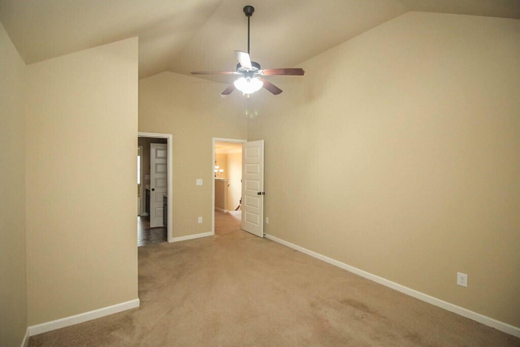 2733 Huntcliffe Drive Property Photo 25