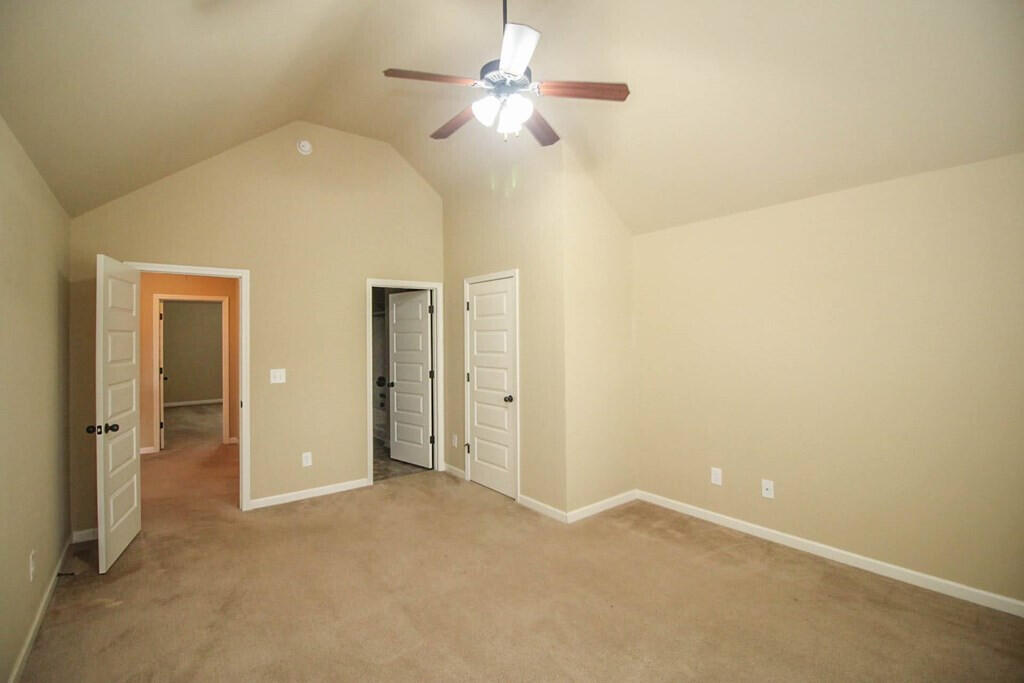 2733 Huntcliffe Drive Property Photo 29
