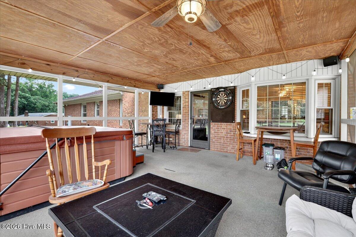 2444 Creekside Road Property Photo 49