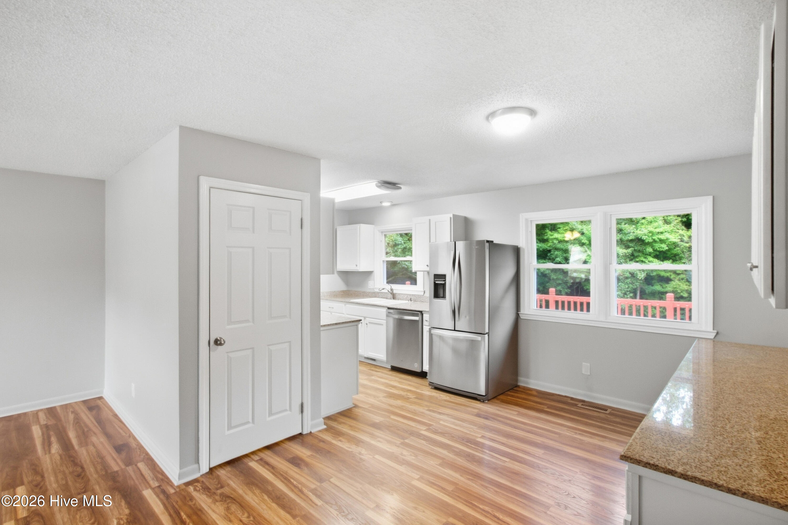 237 Hollywood Boulevard Property Photo 18