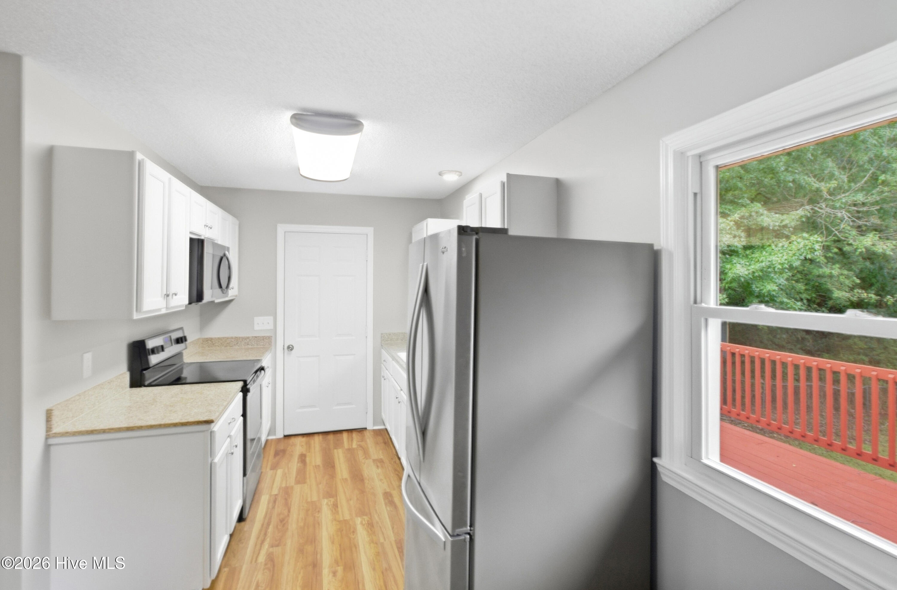 237 Hollywood Boulevard Property Photo 21
