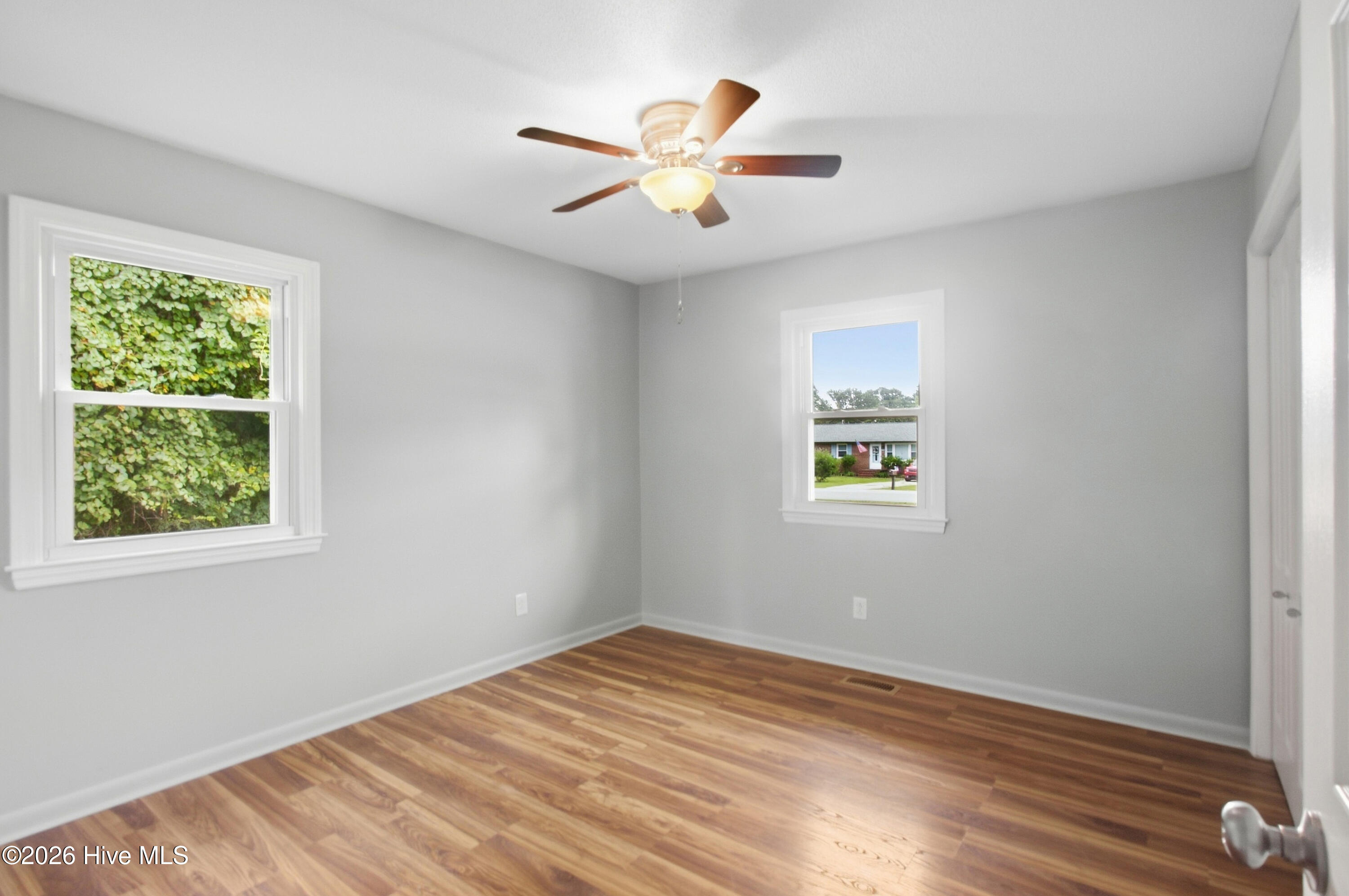 237 Hollywood Boulevard Property Photo 38