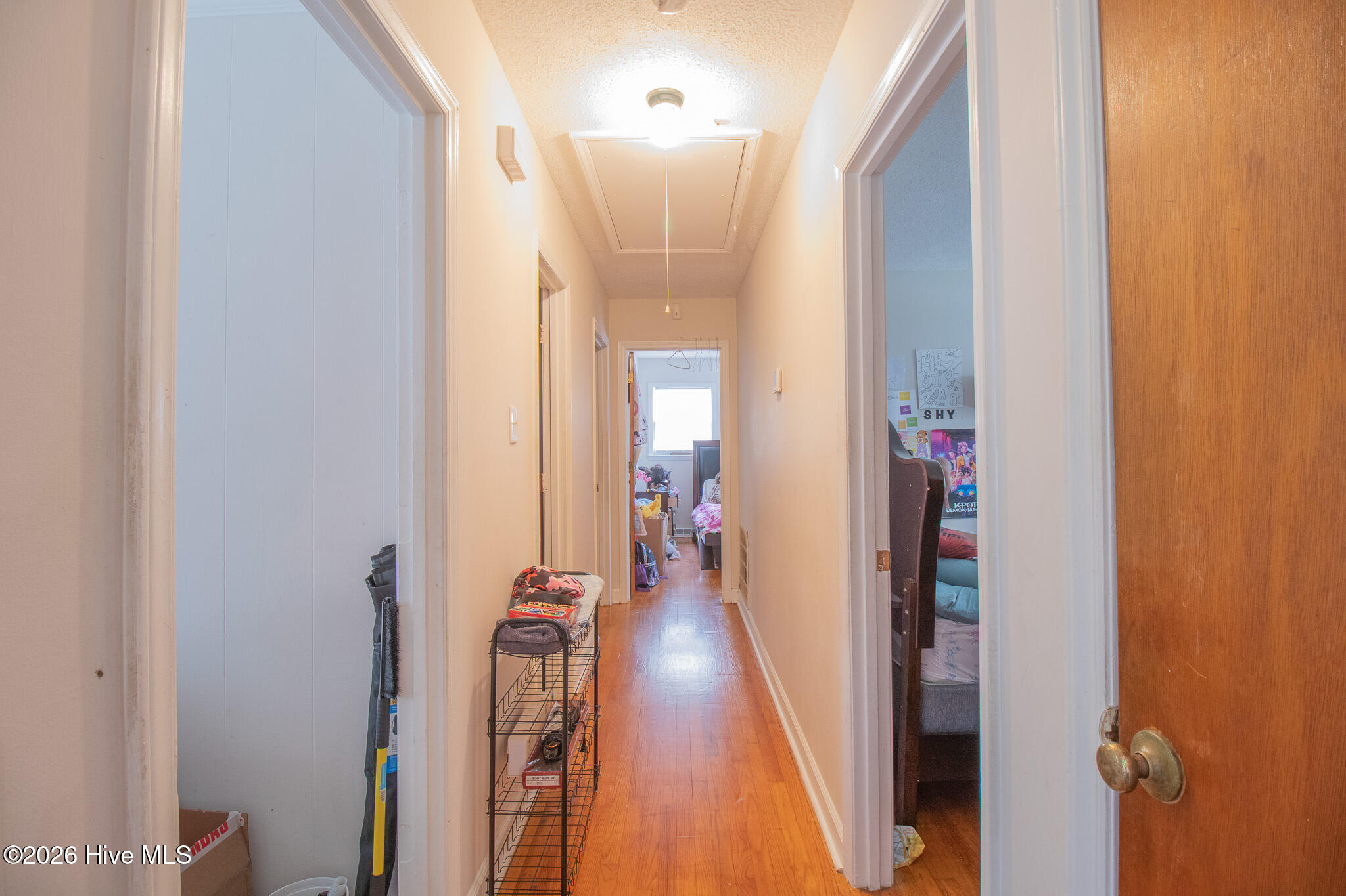 1612 King Circle Property Photo 8