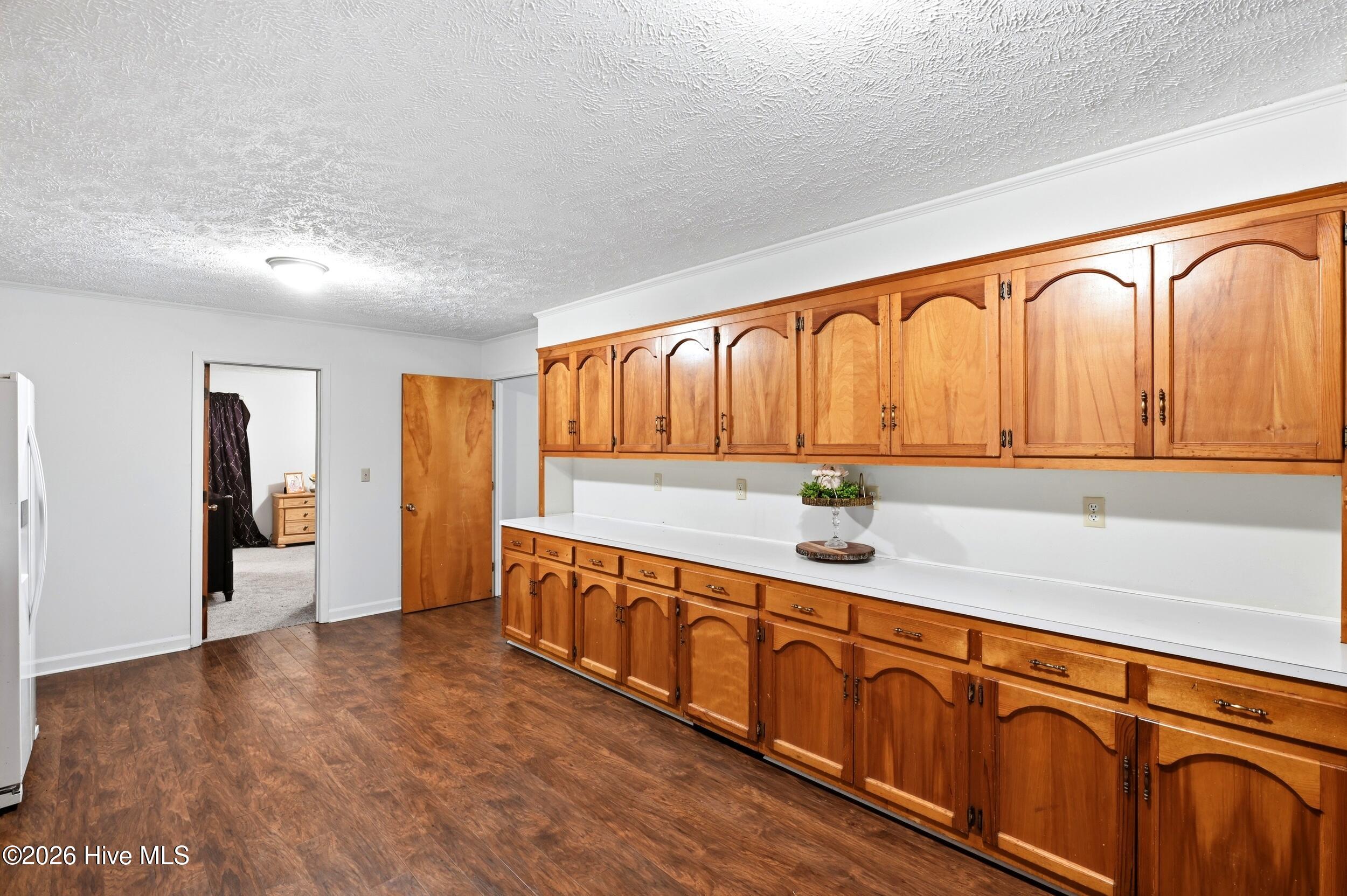 509 E 1st Avenue Property Photo 16
