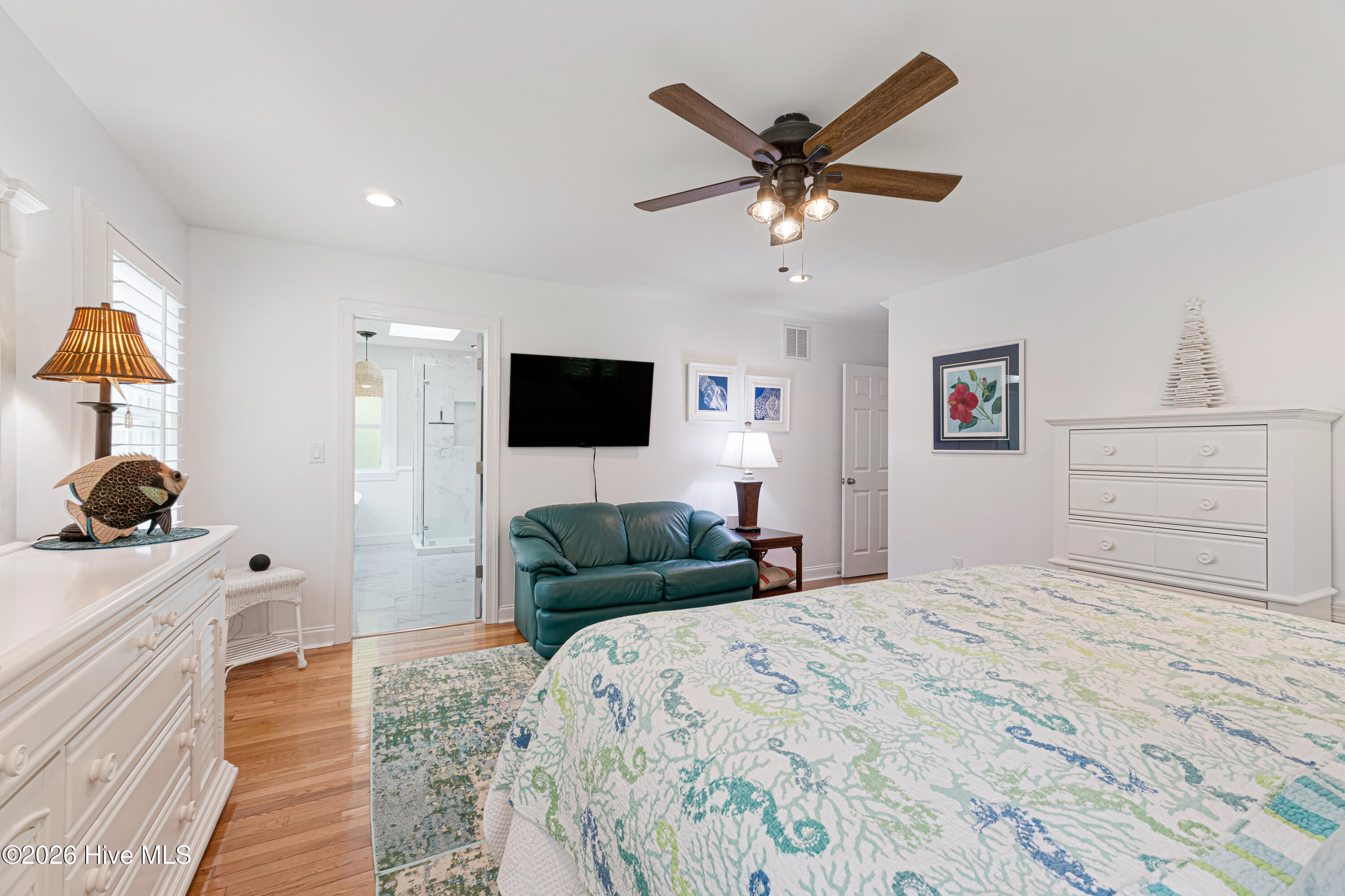 415 Hillcrest Drive Property Photo 15