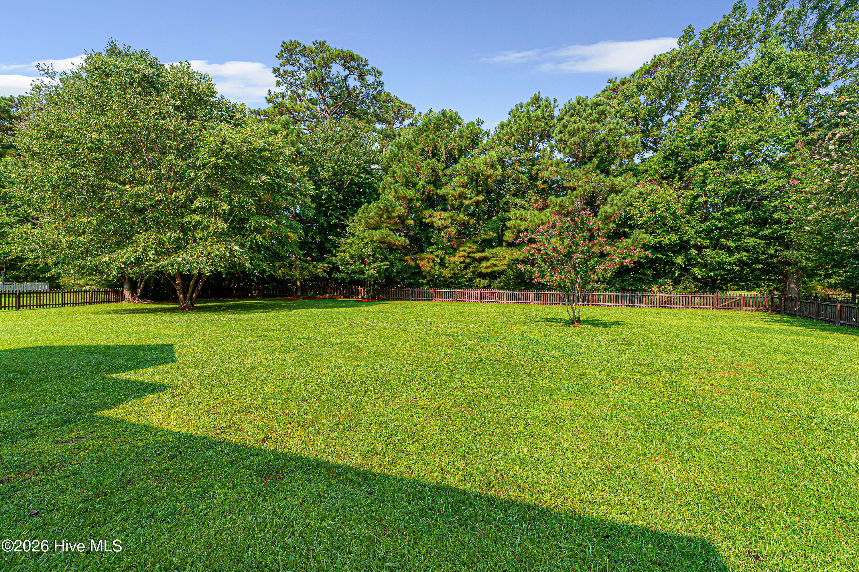415 Hillcrest Drive Property Photo 46
