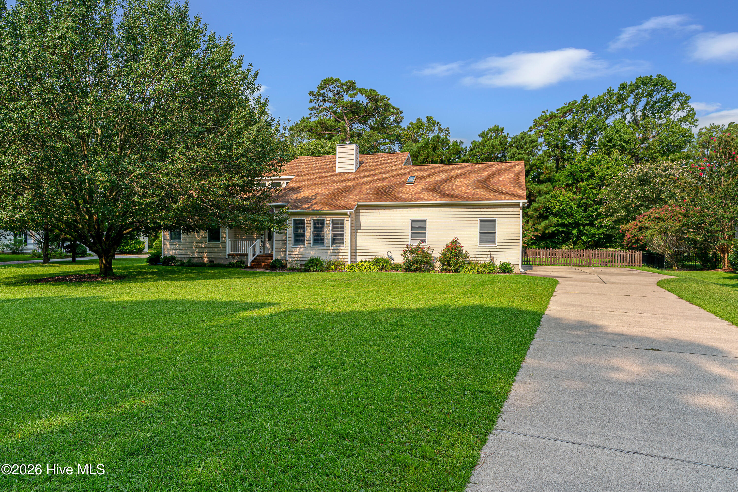 415 Hillcrest Drive Property Photo 49