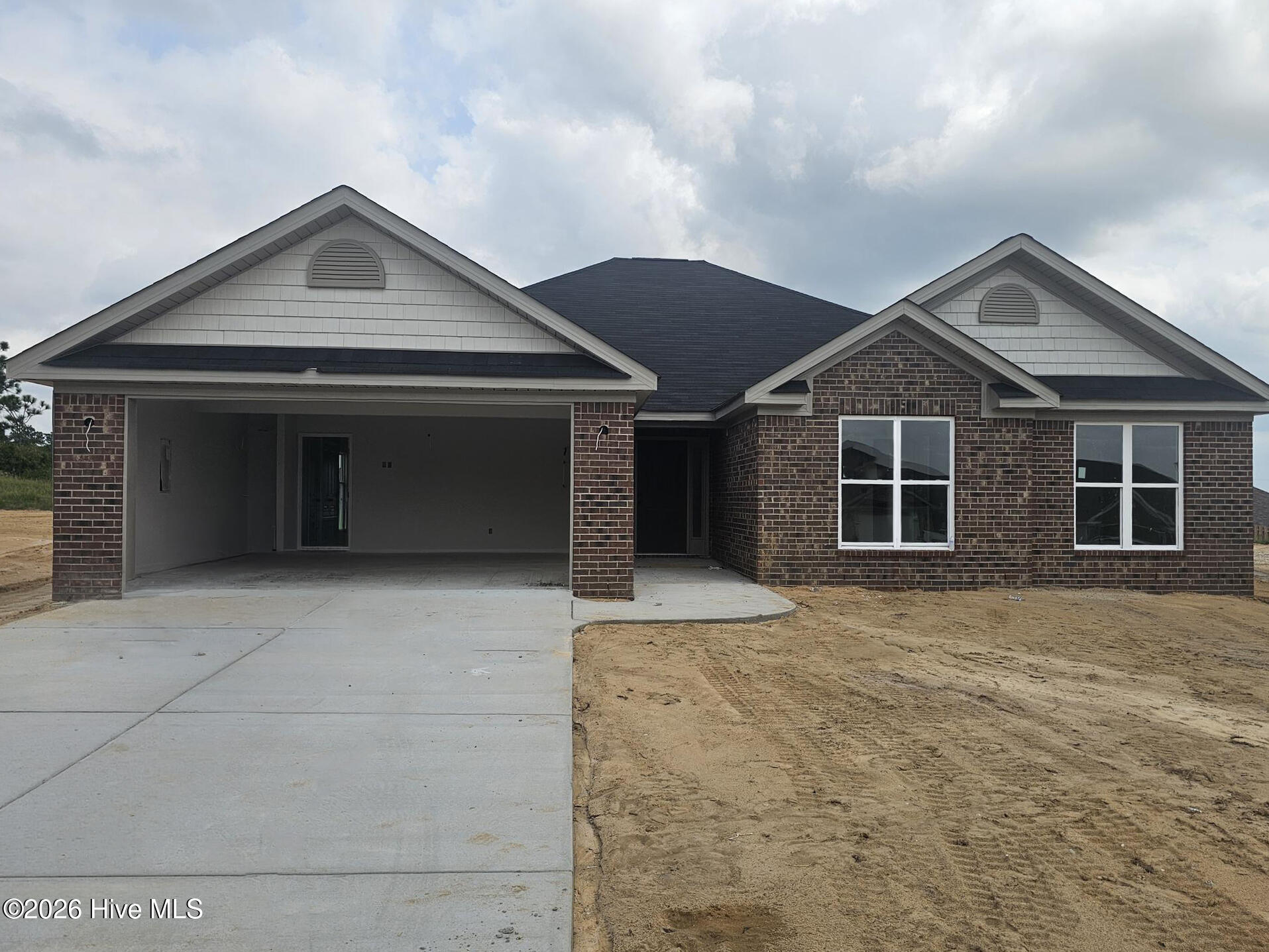 2353 Bellingham Drive Property Photo 1