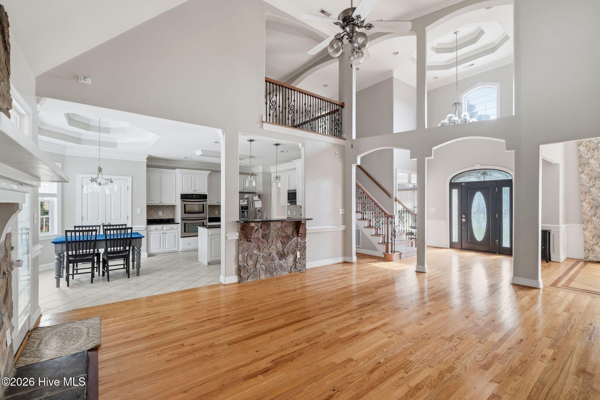 271 Falling Water Road Property Photo 4