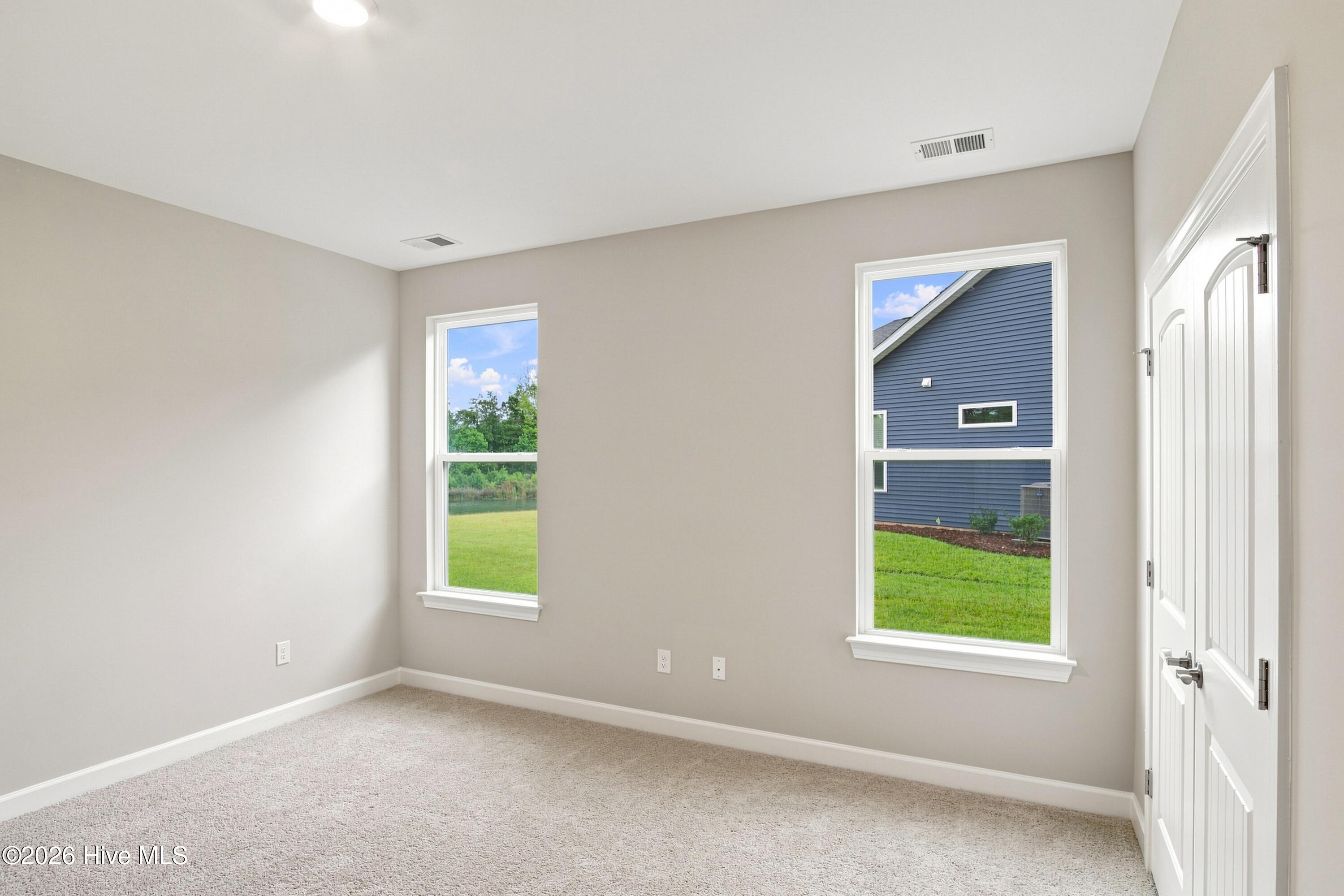 946 Parelli Way Property Photo 8