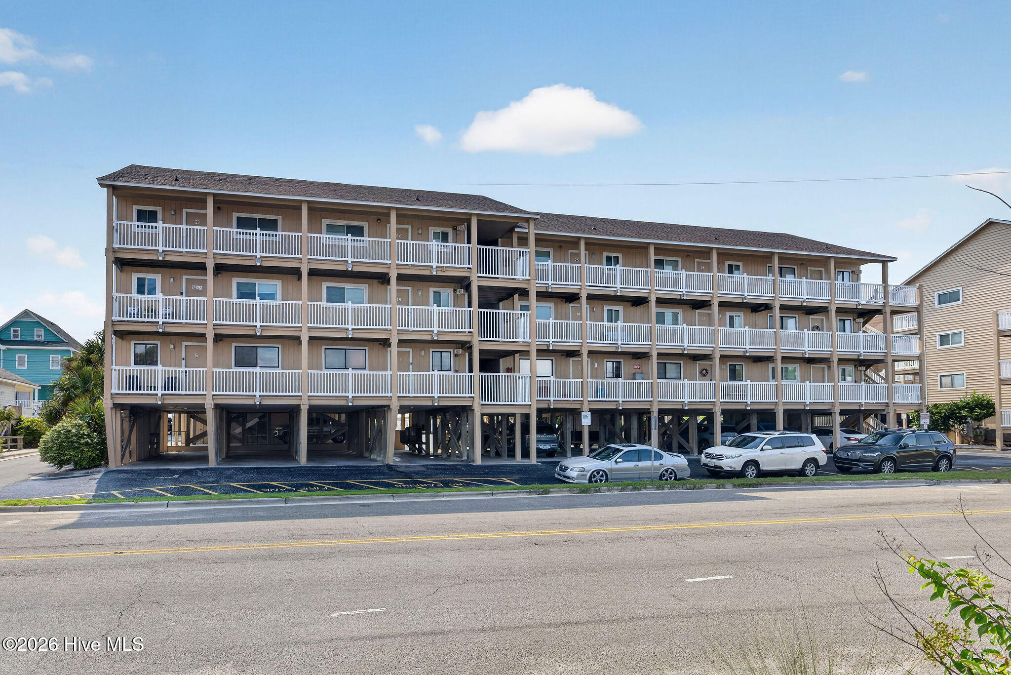 1101 Lake Park Boulevard S A5 Property Photo 1