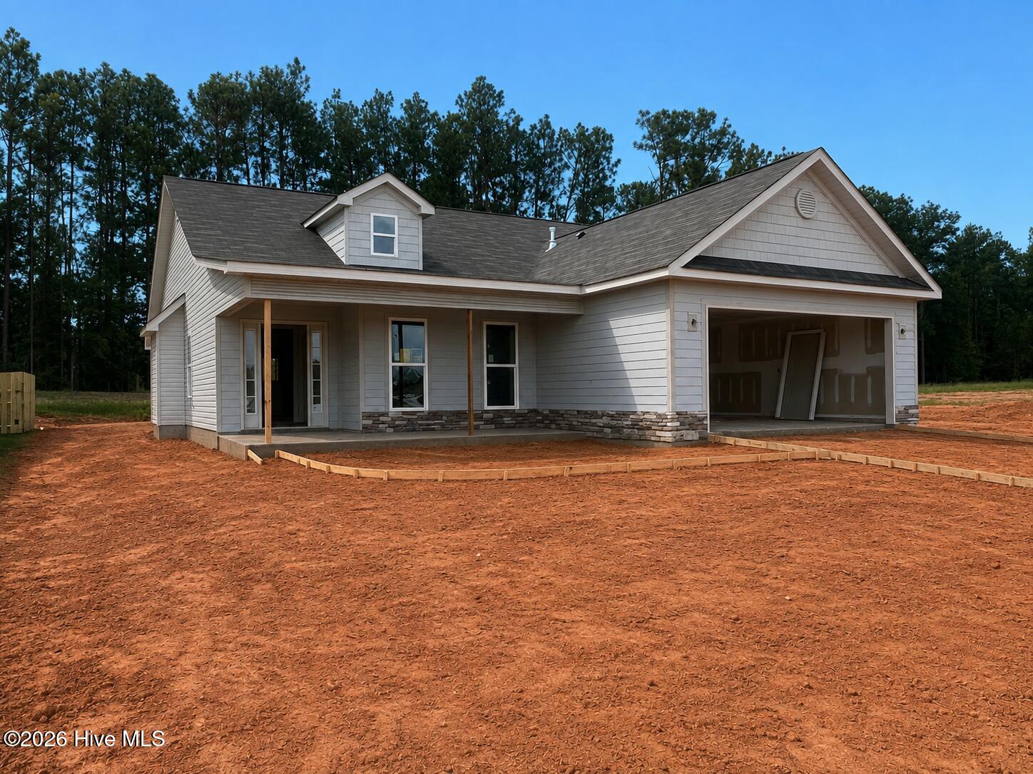8619 Snelling Drive Property Photo 2