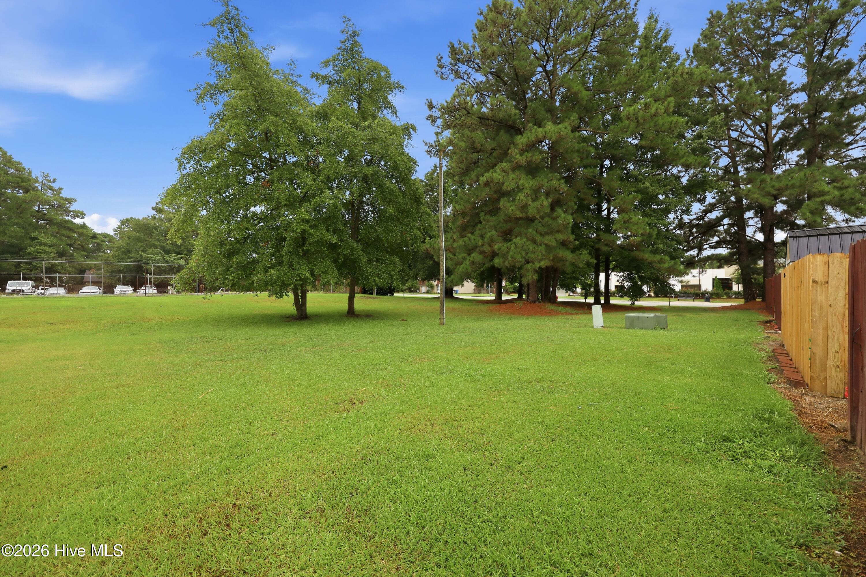 110 Palace Circle Property Photo 23