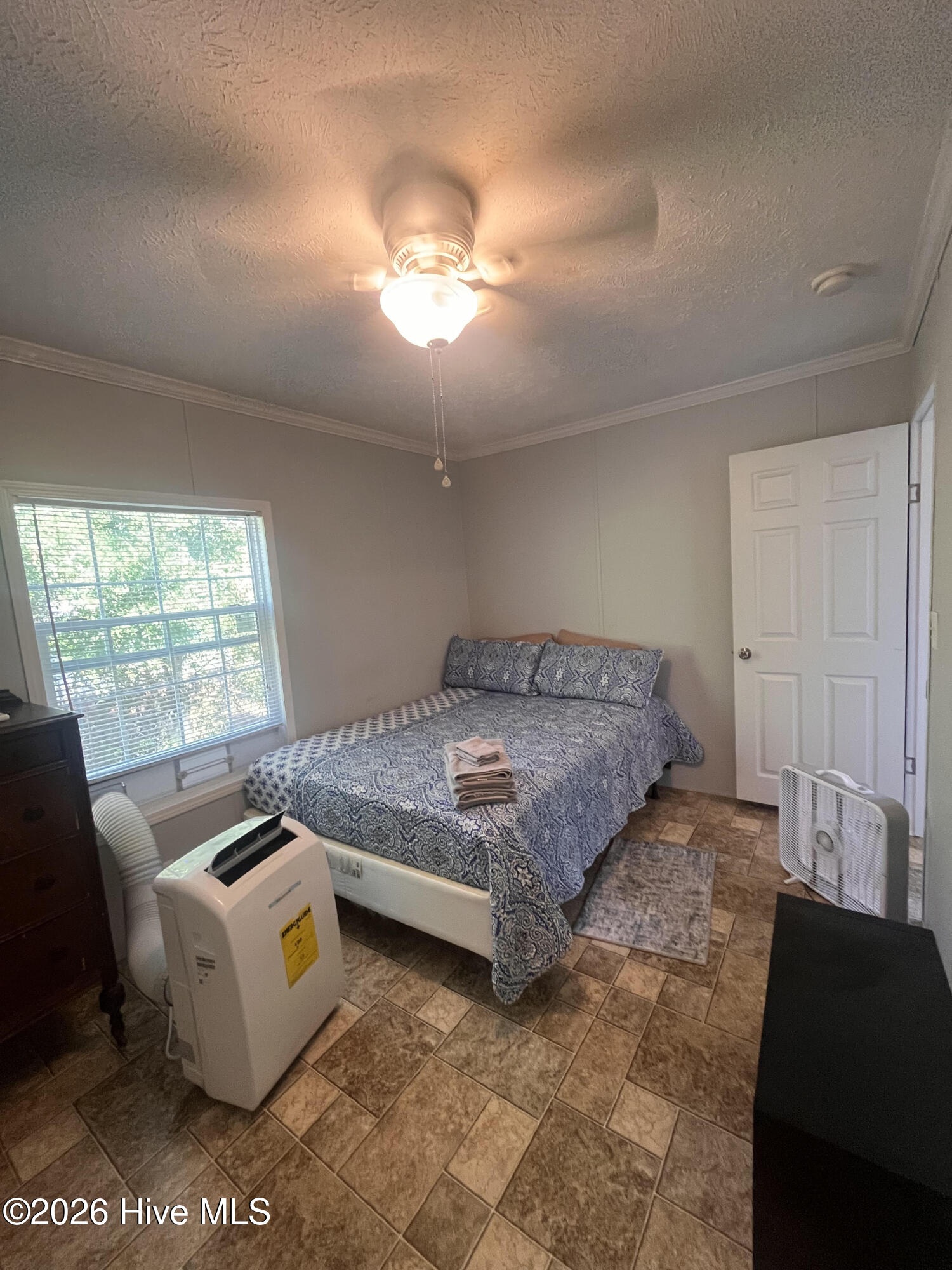 204 Diamond City Drive Property Photo 6
