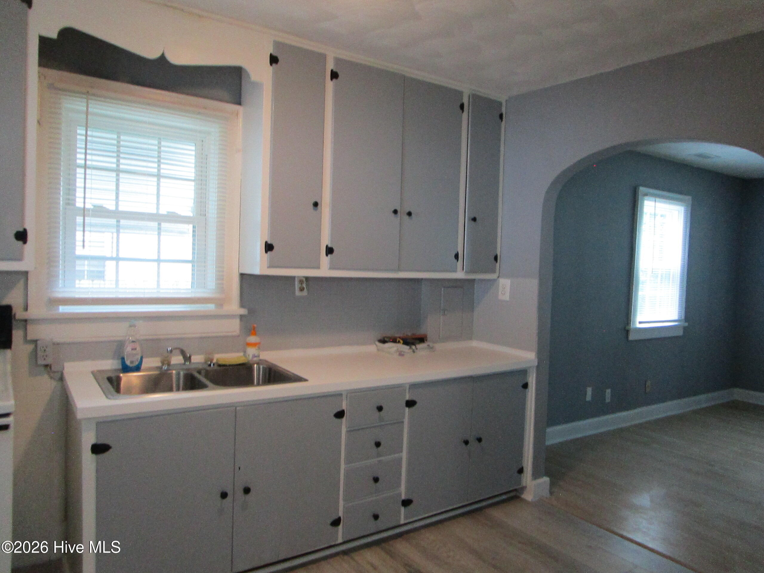 202 Harrell Street Property Photo 9
