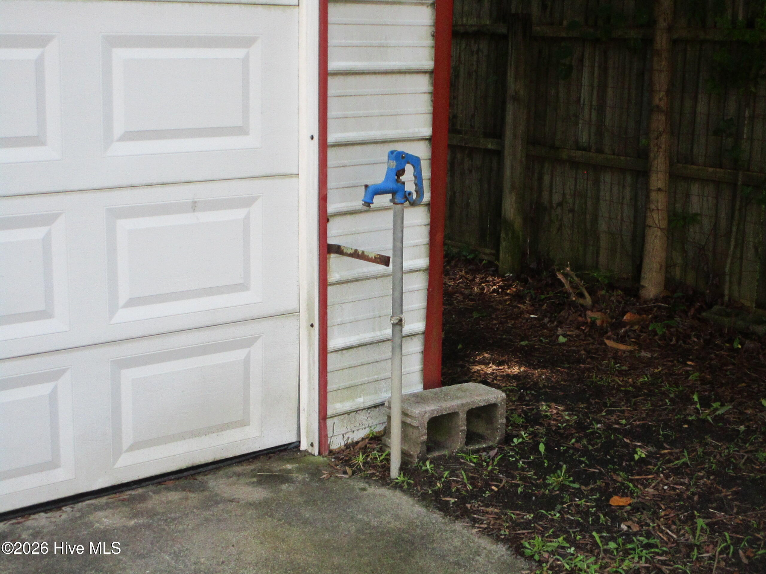 202 Harrell Street Property Photo 18