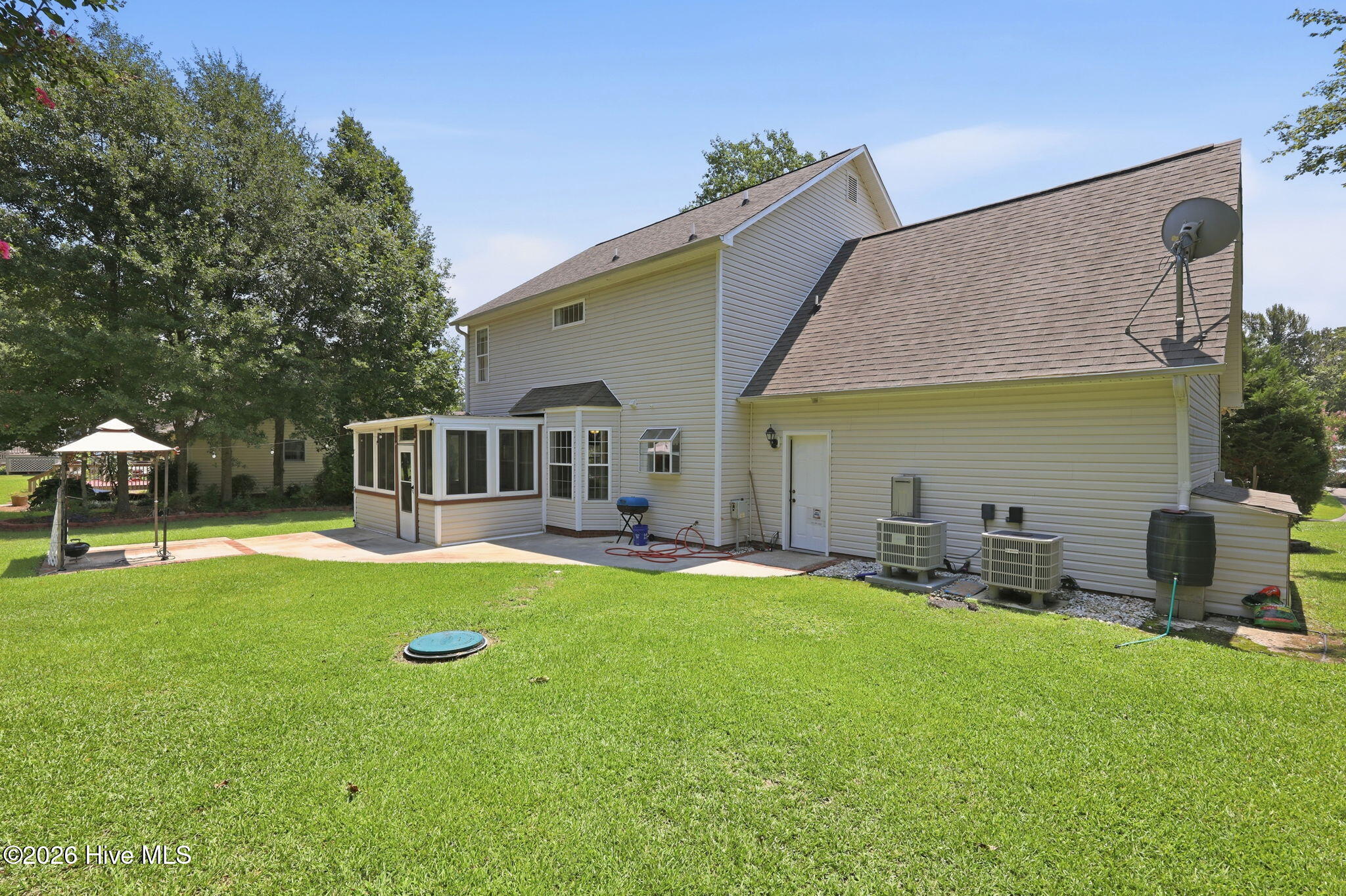 115 Neuse Harbour Boulevard Property Photo 44