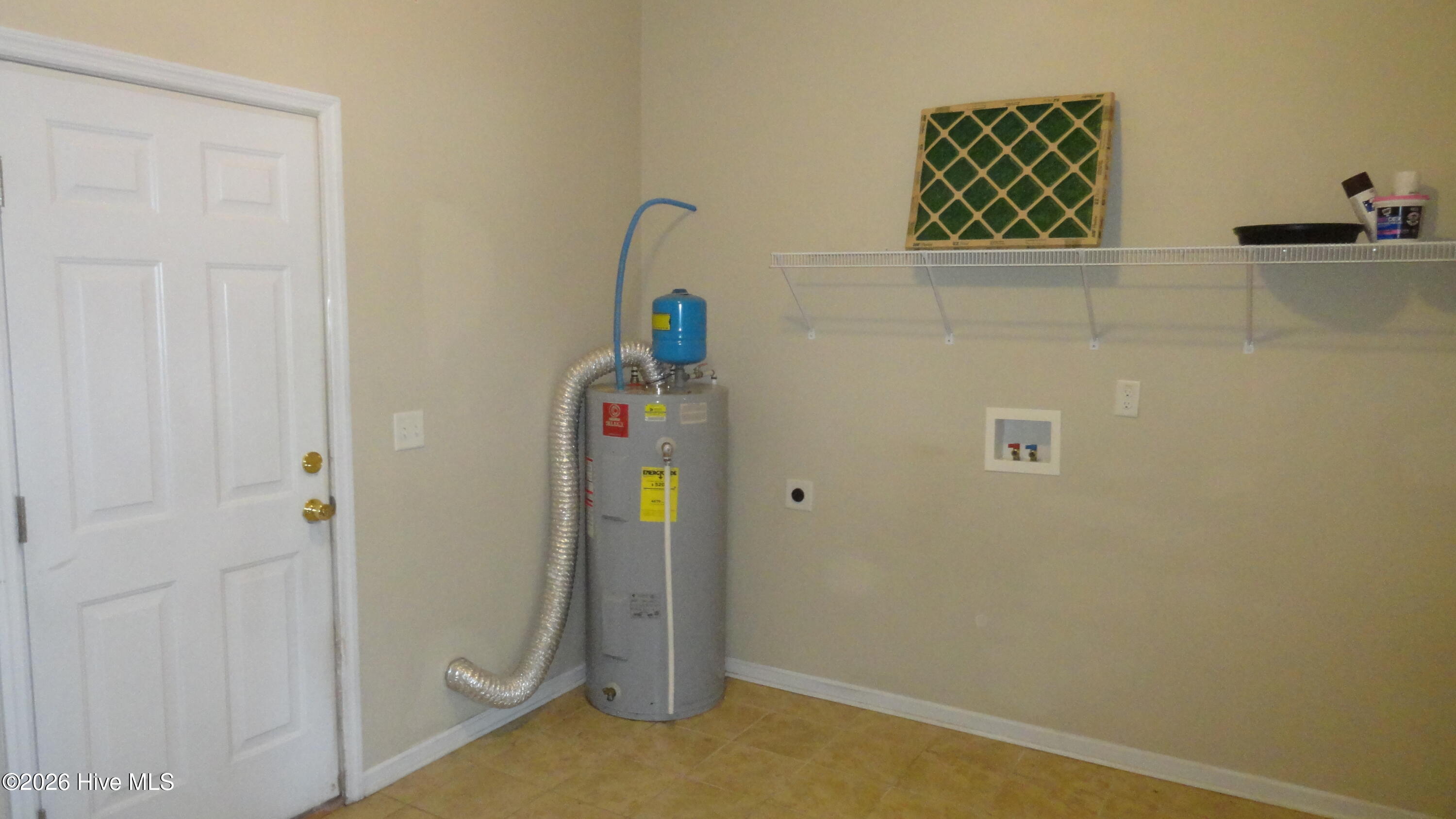 111 Wanchese Way Property Photo 15