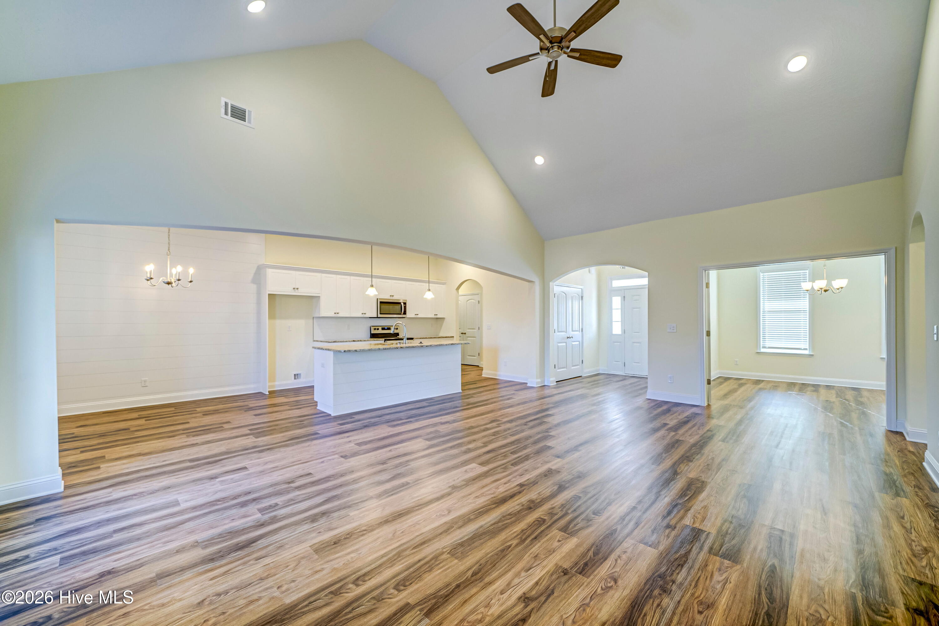 2110 Obsidian Court Property Photo 2