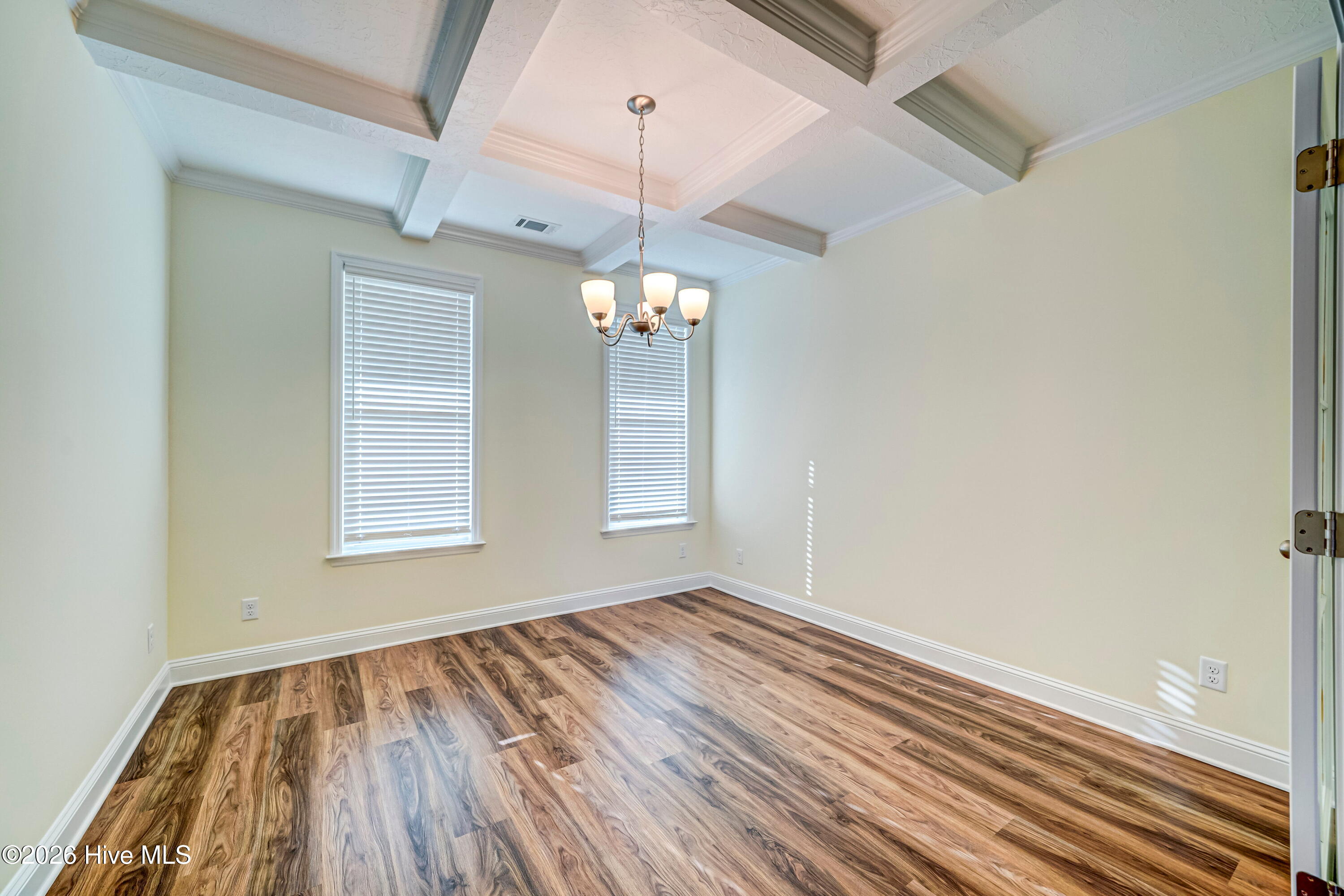 2110 Obsidian Court Property Photo 10