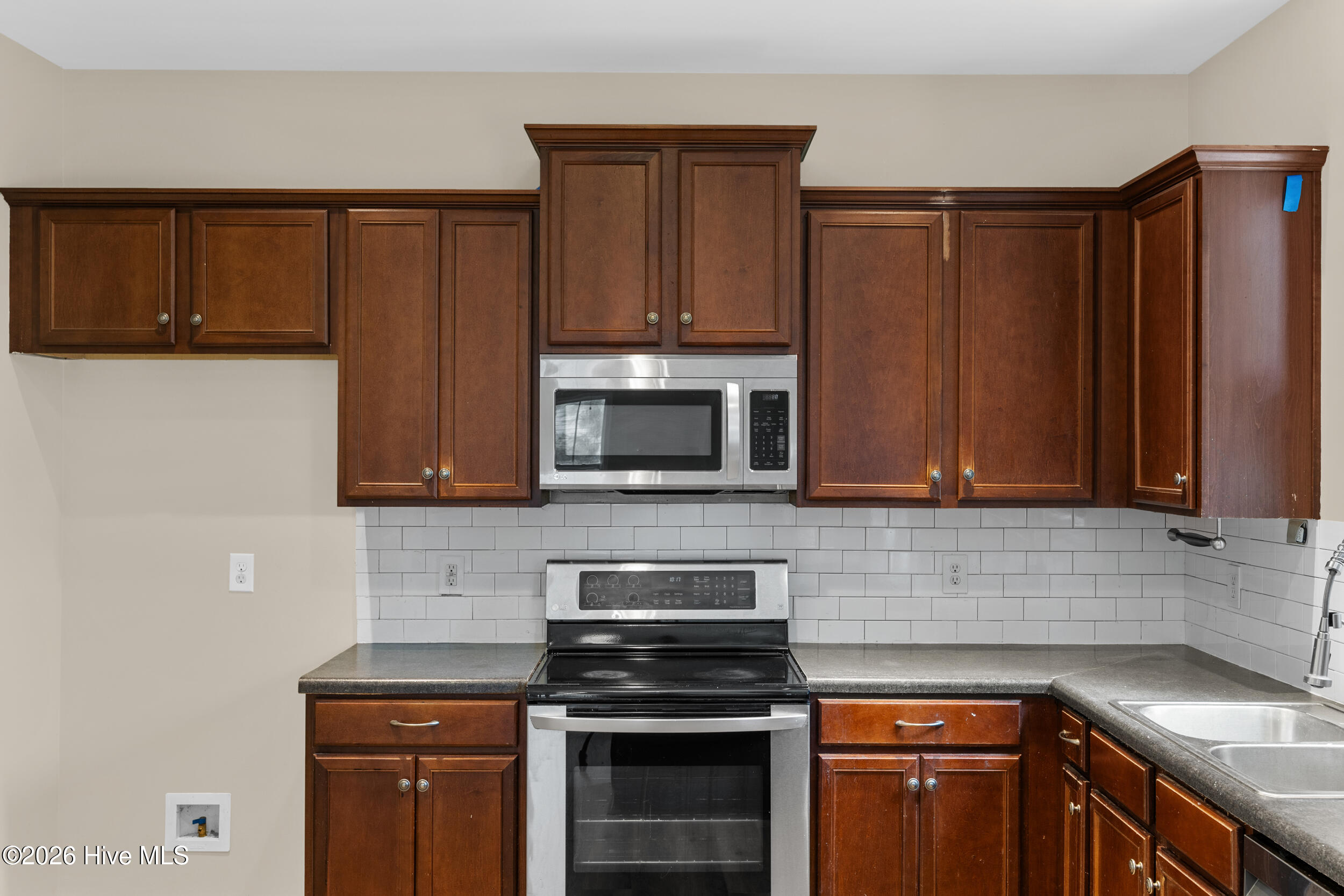 146 Cornel Lane Property Photo 14