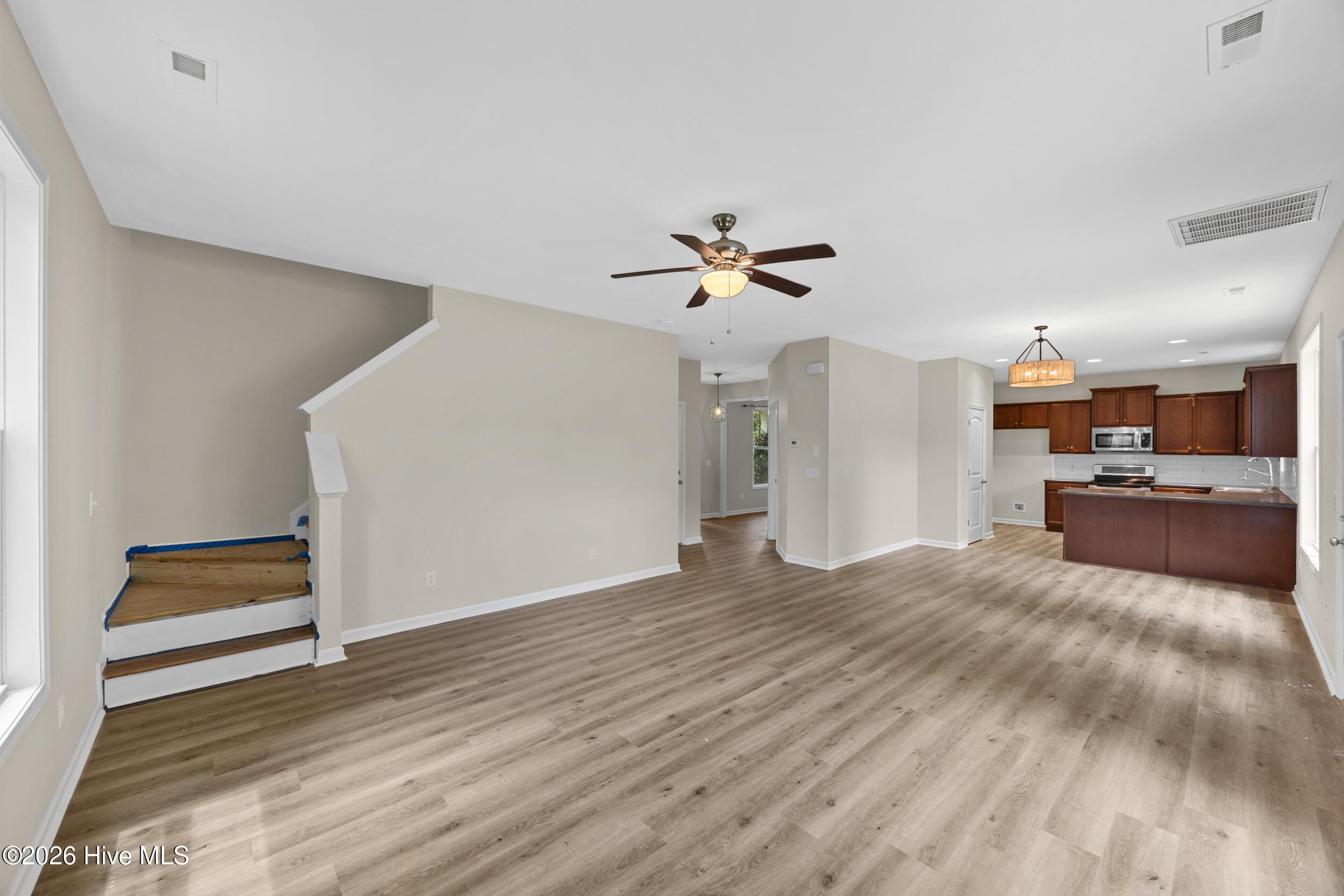 146 Cornel Lane Property Photo 18