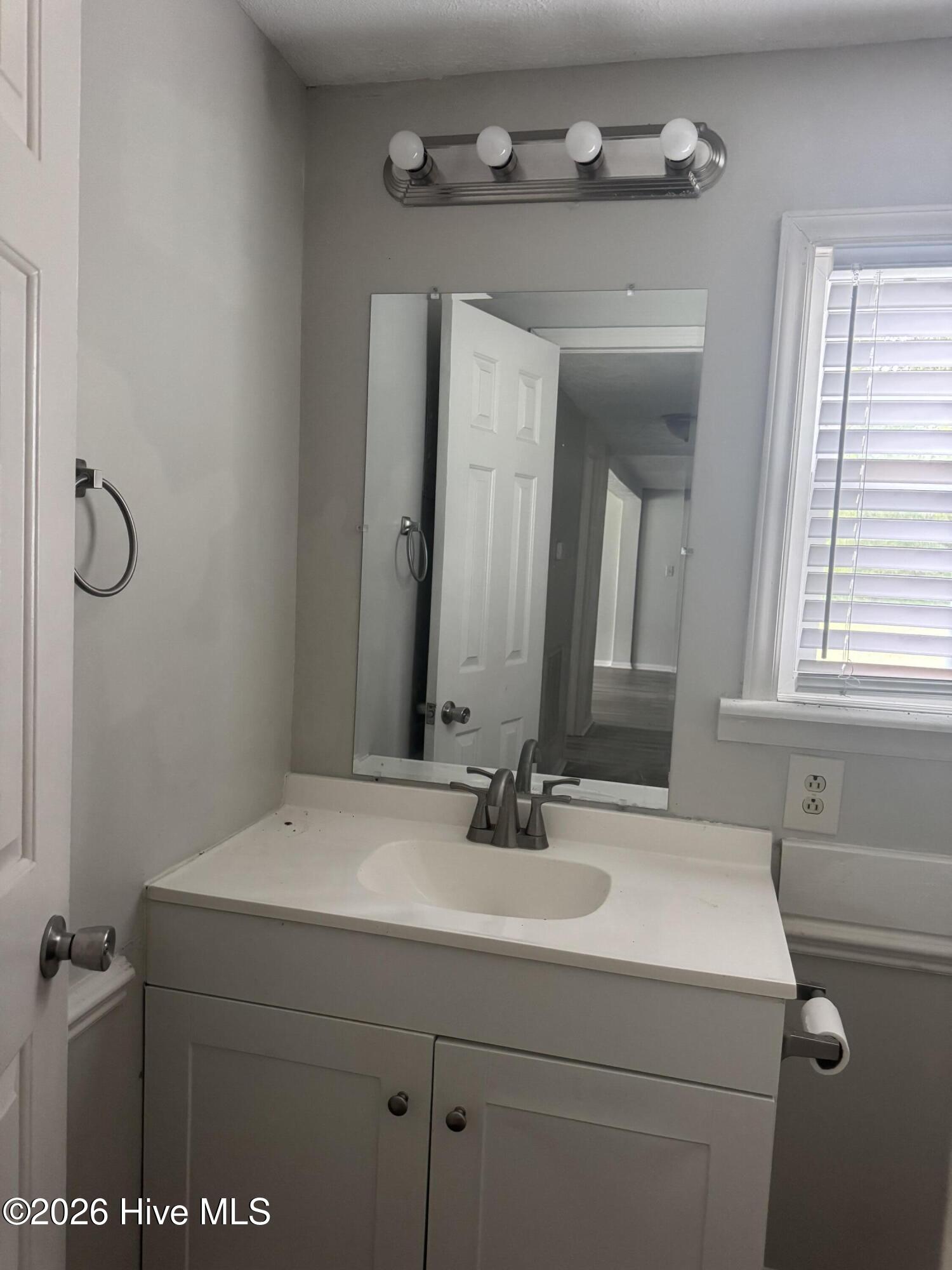 168 Broad Street Property Photo 13