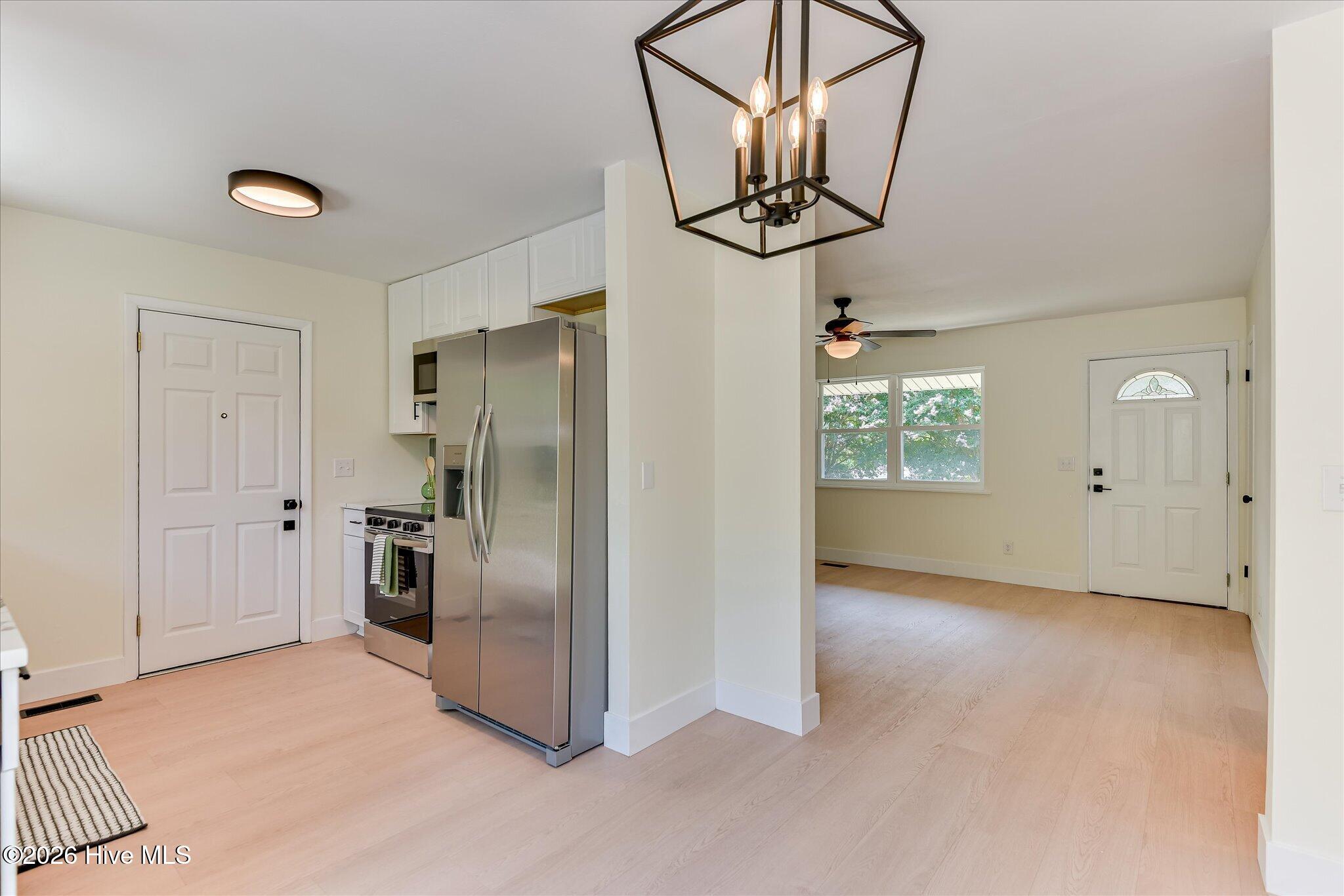 819 Hillside Drive Property Photo 15