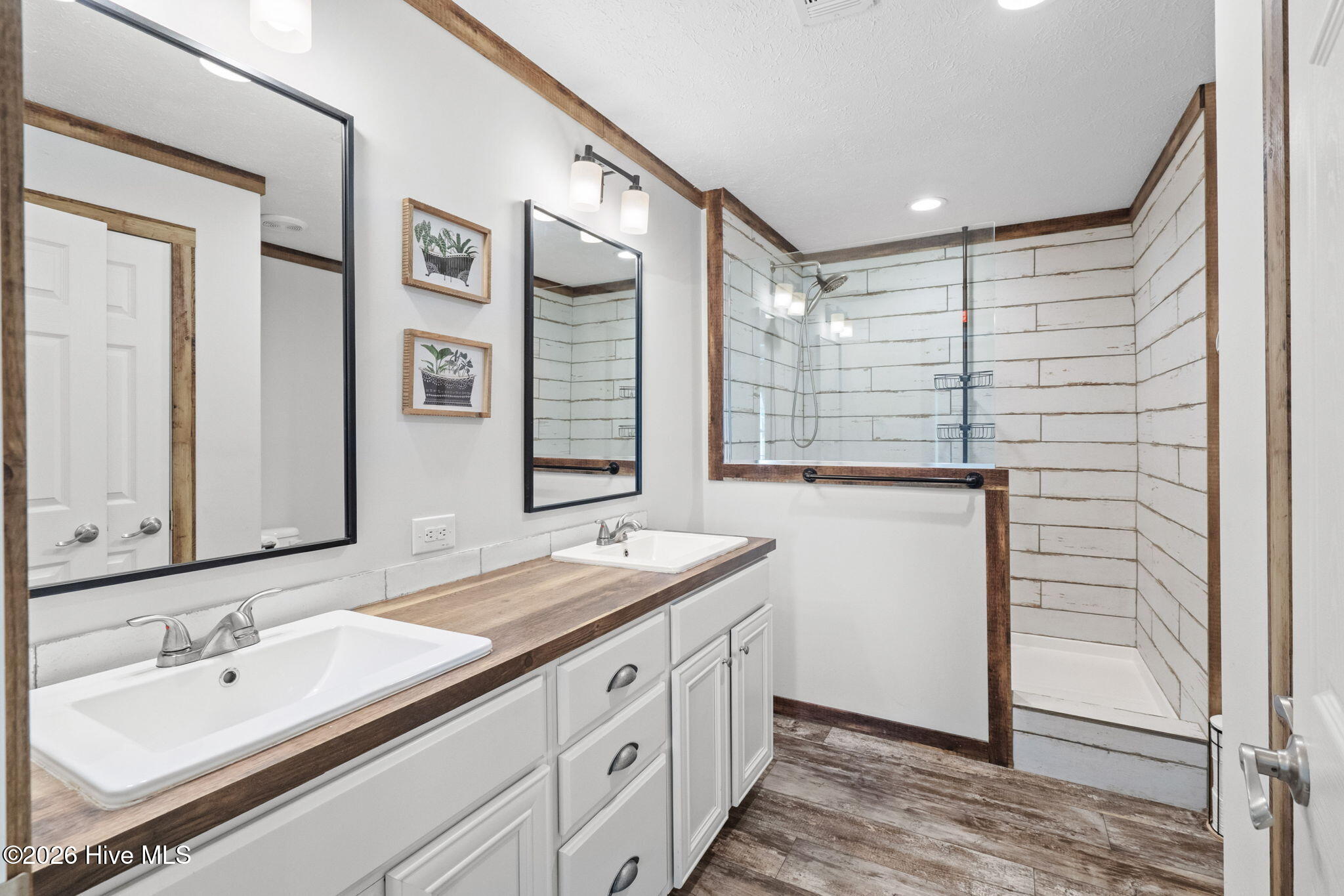 4188 Double Dee Road Property Photo 19
