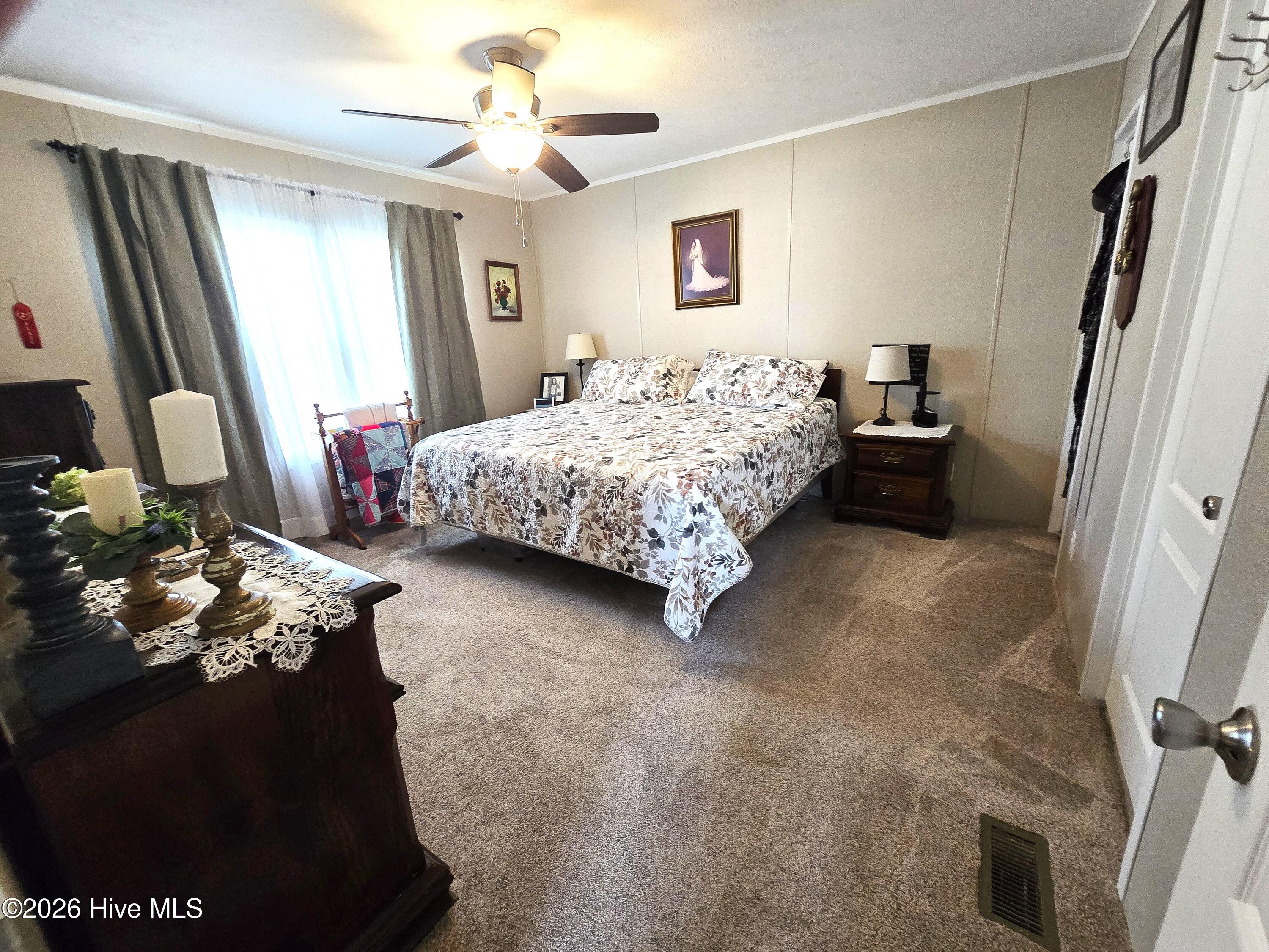 55 Memory Lane Ne Property Photo 9