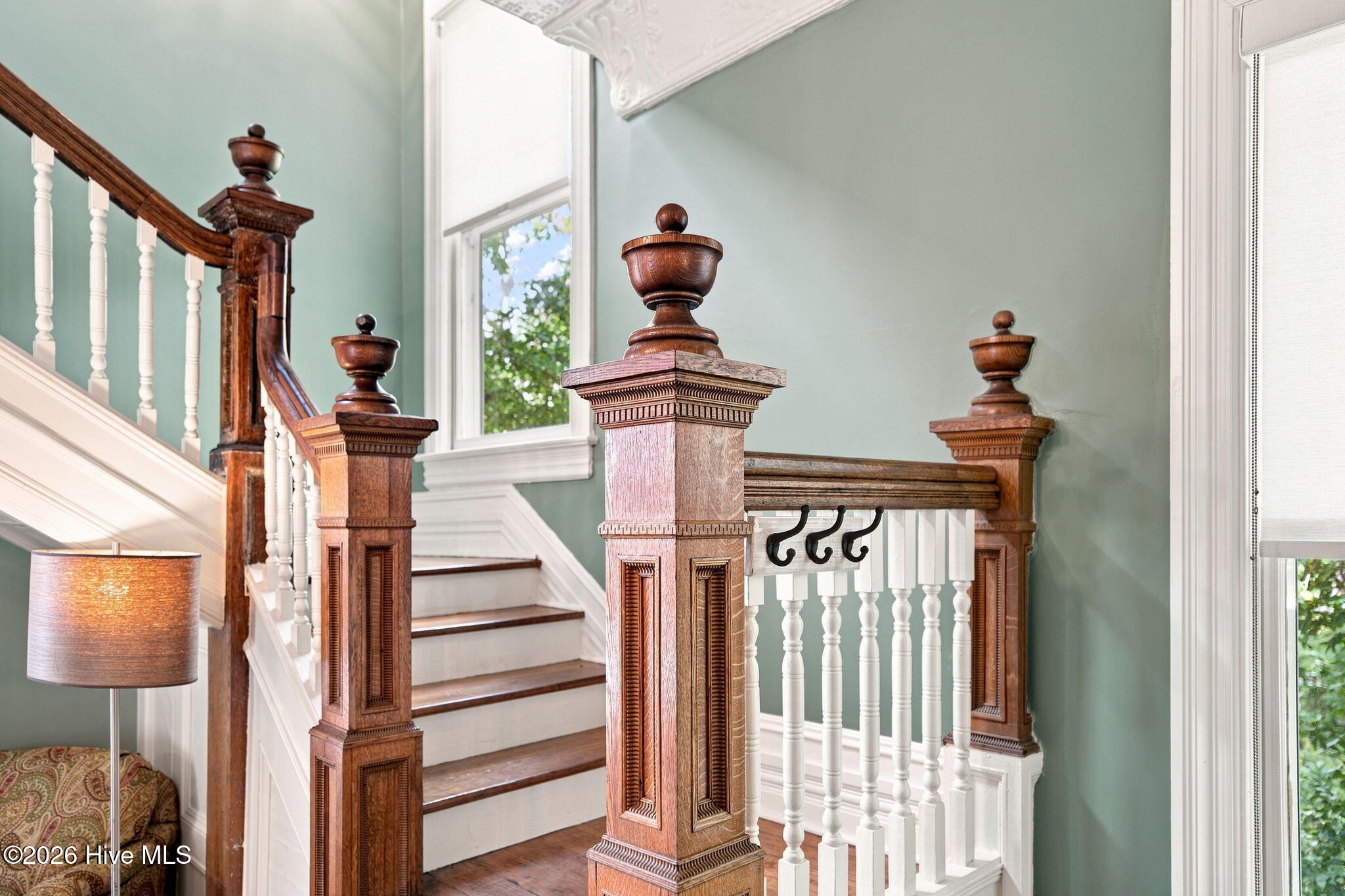 512 Middle Street Property Photo 15