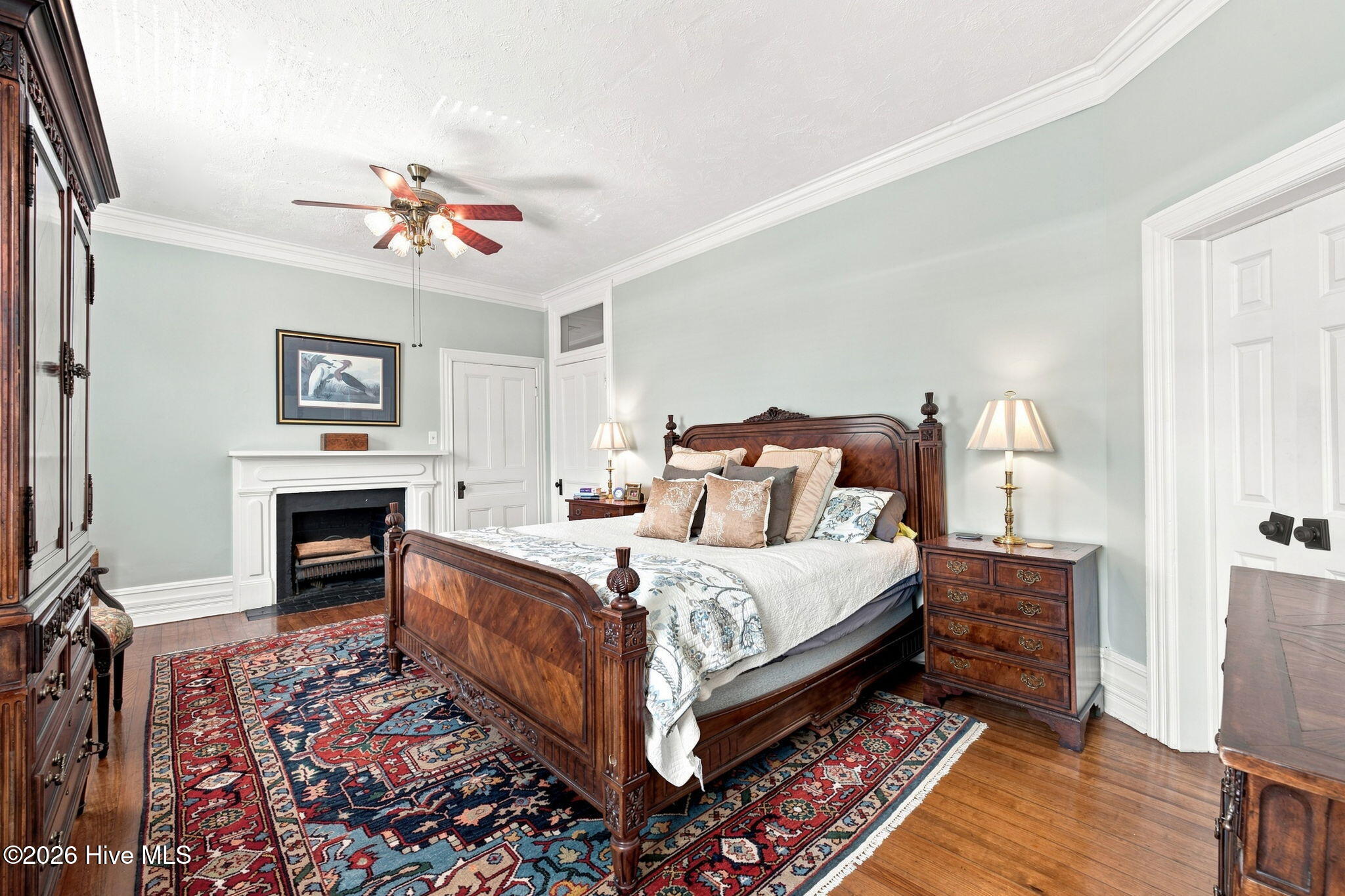512 Middle Street Property Photo 41