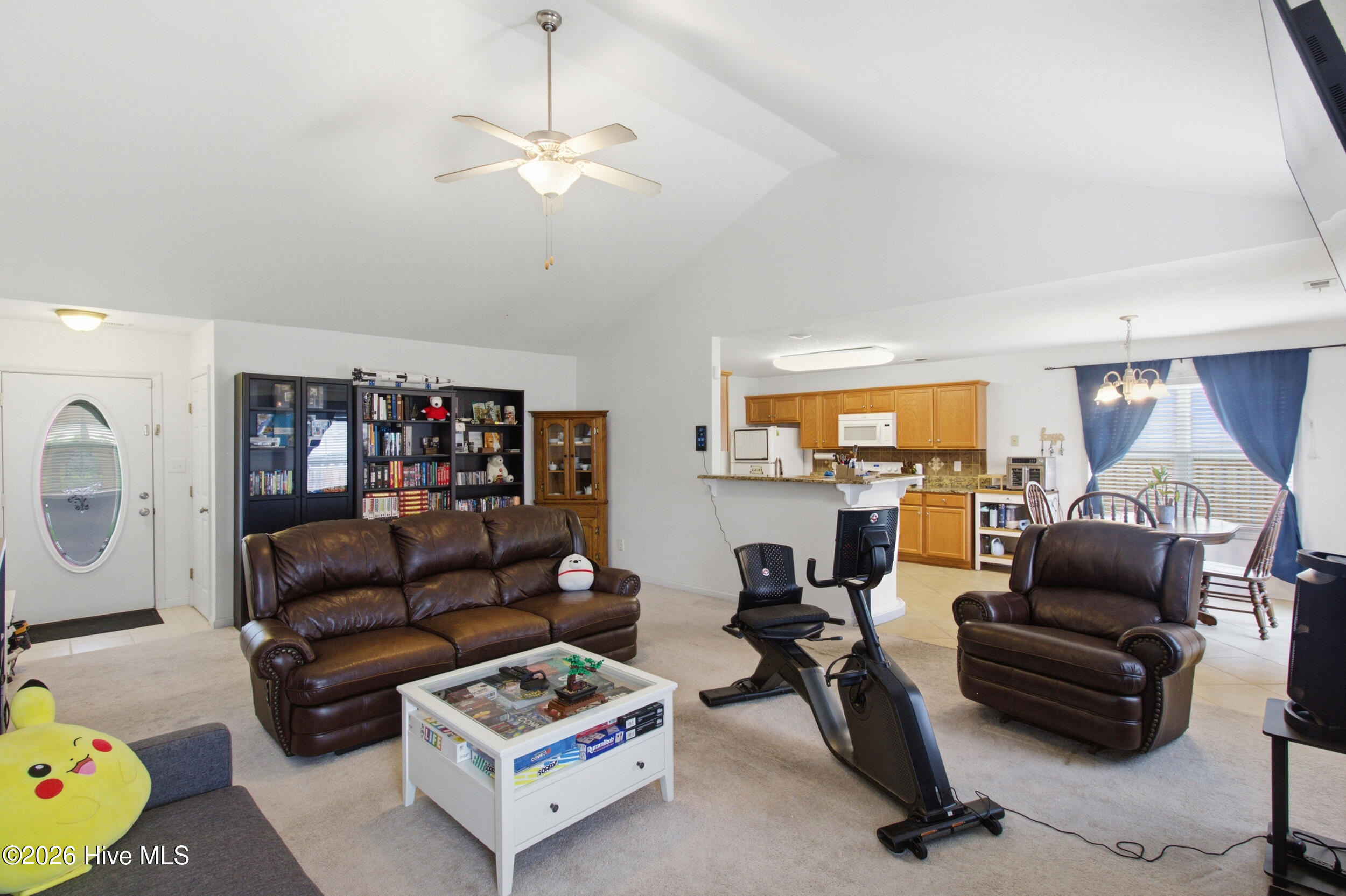 404 Marshas Way Property Photo 7