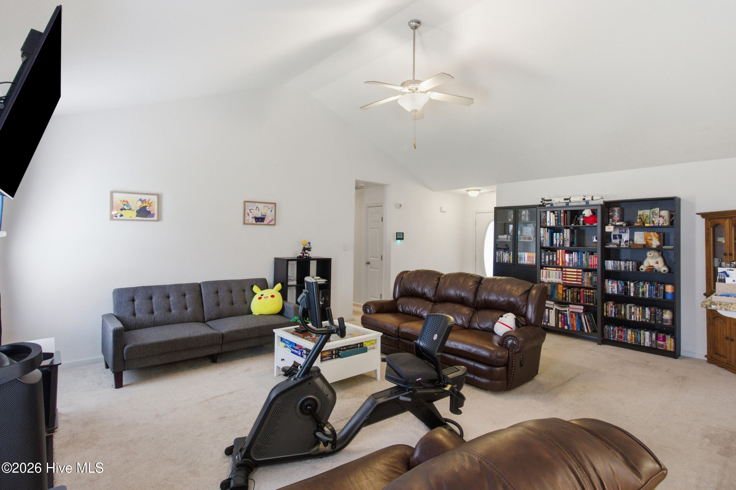 404 Marshas Way Property Photo 8
