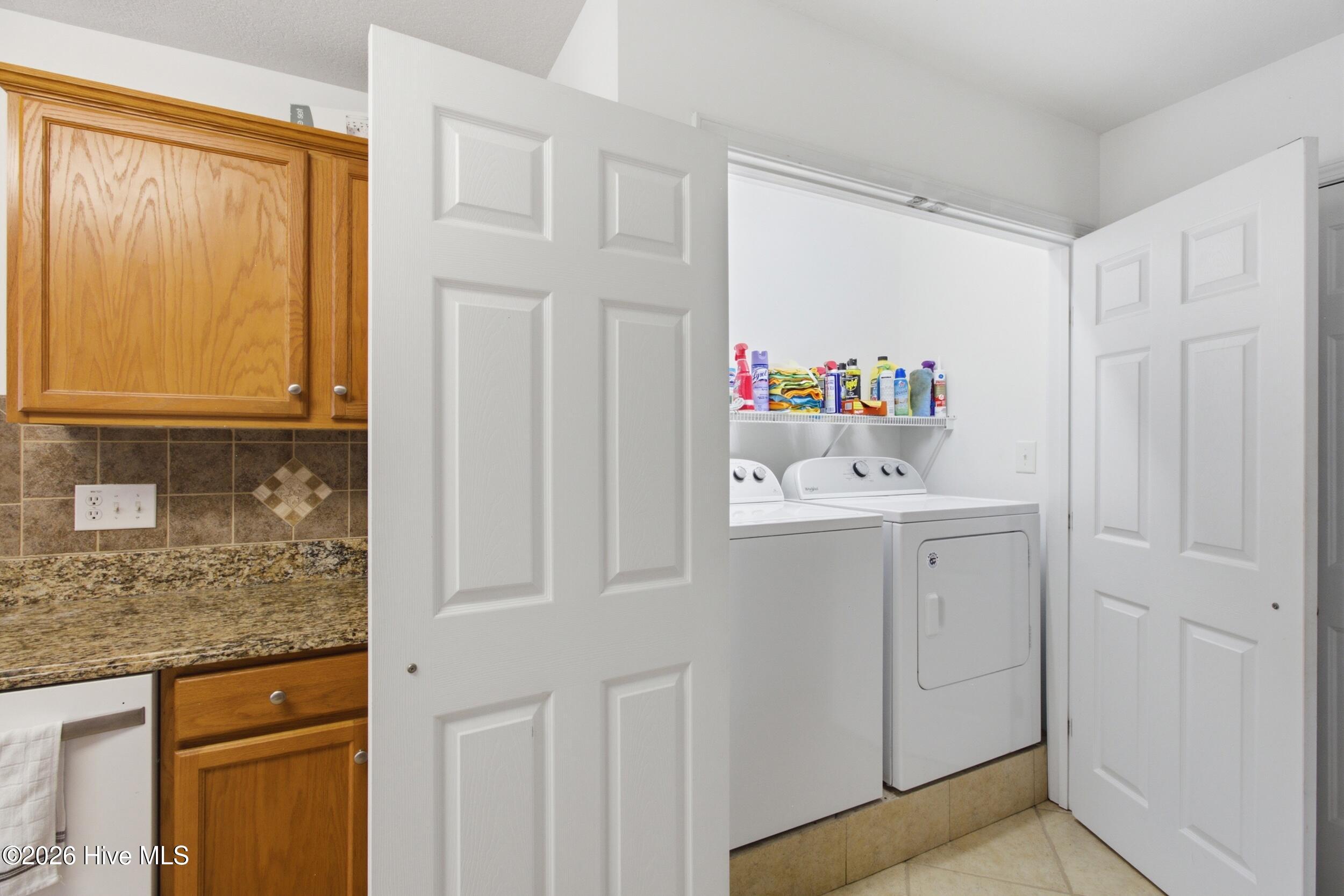 404 Marshas Way Property Photo 12