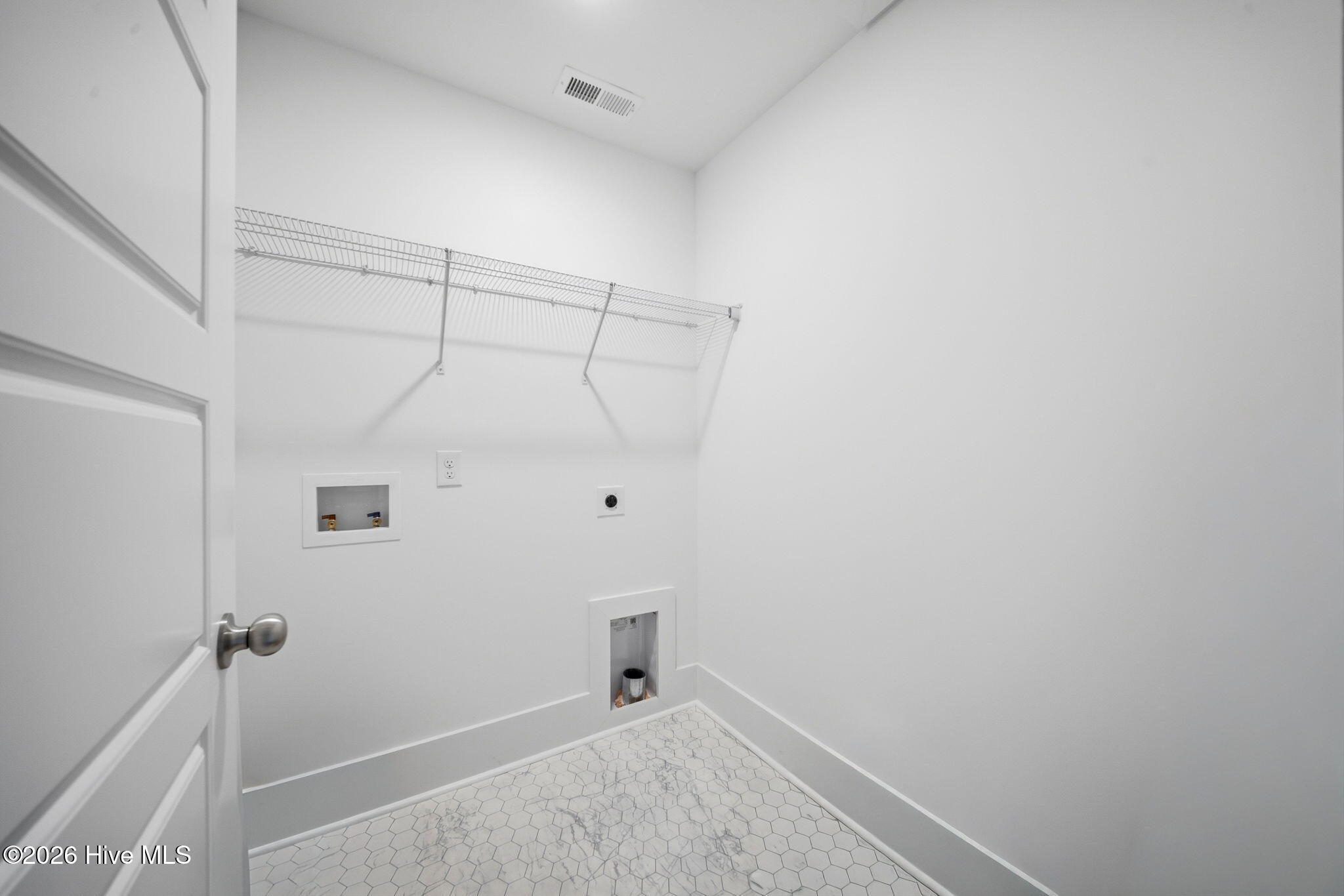 320 Goldsboro Avenue 1 Property Photo 33